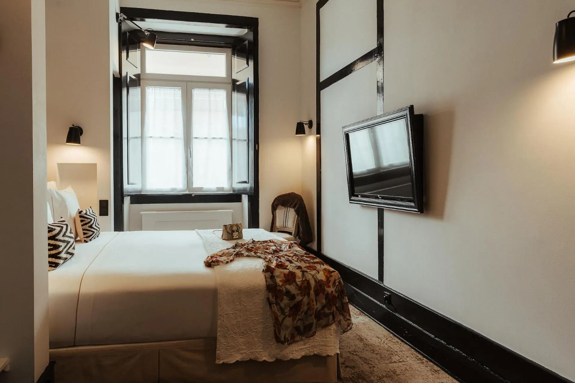 Bedroom, Bed in AlmaLusa Baixa/Chiado