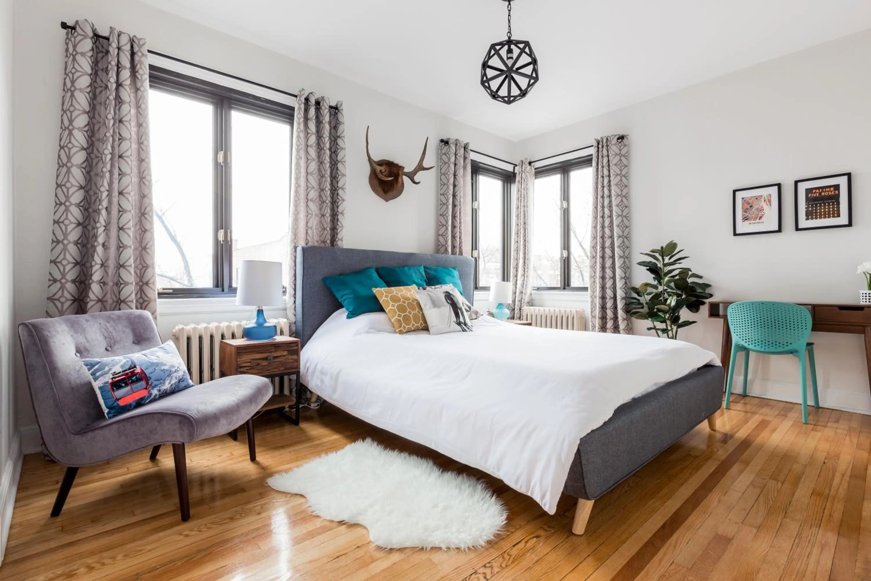 Bed in MTLVacationrentals-The MTLVR Kisses