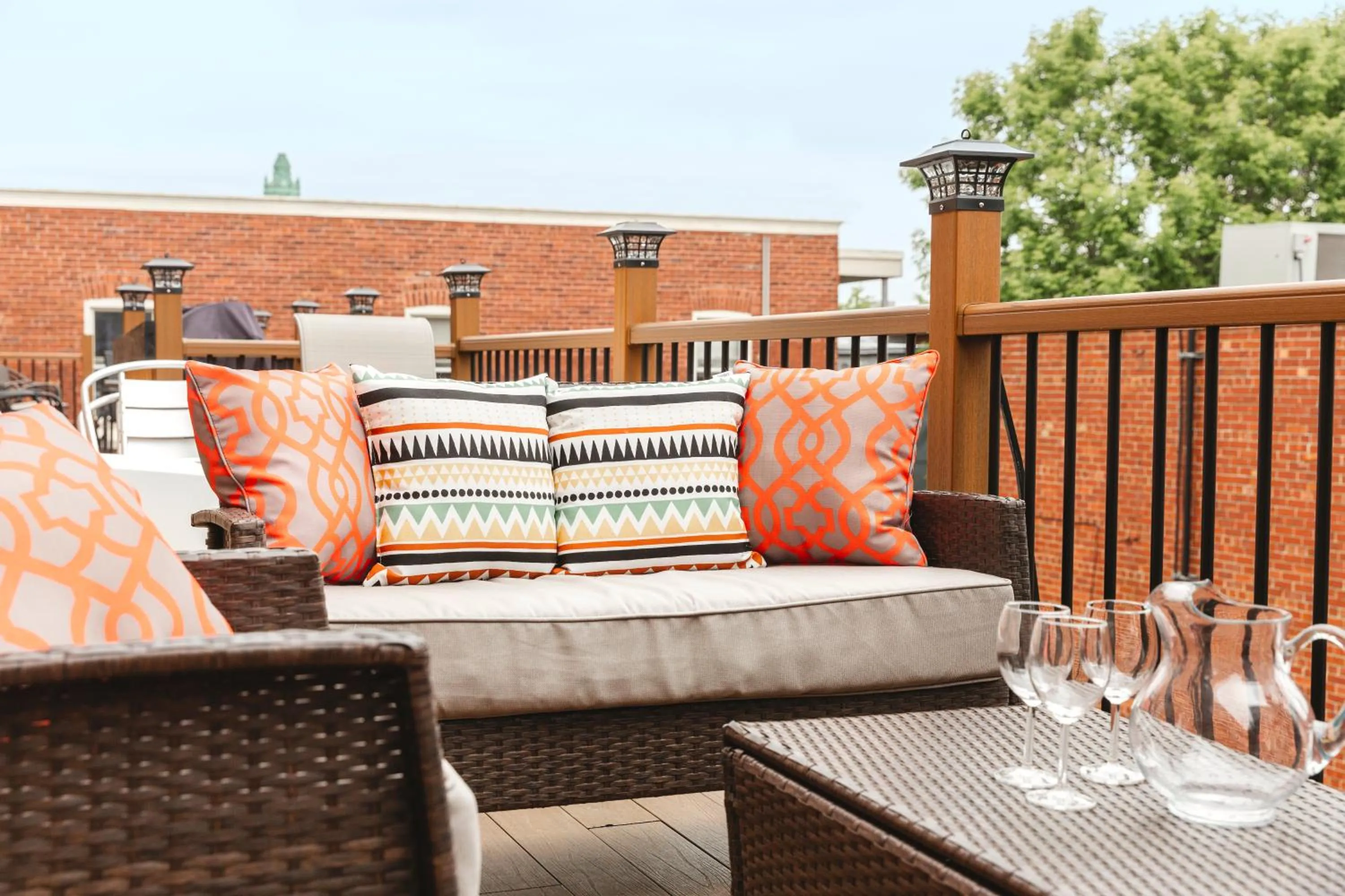 Patio in MTLVacationrentals-The MTLVR Kisses