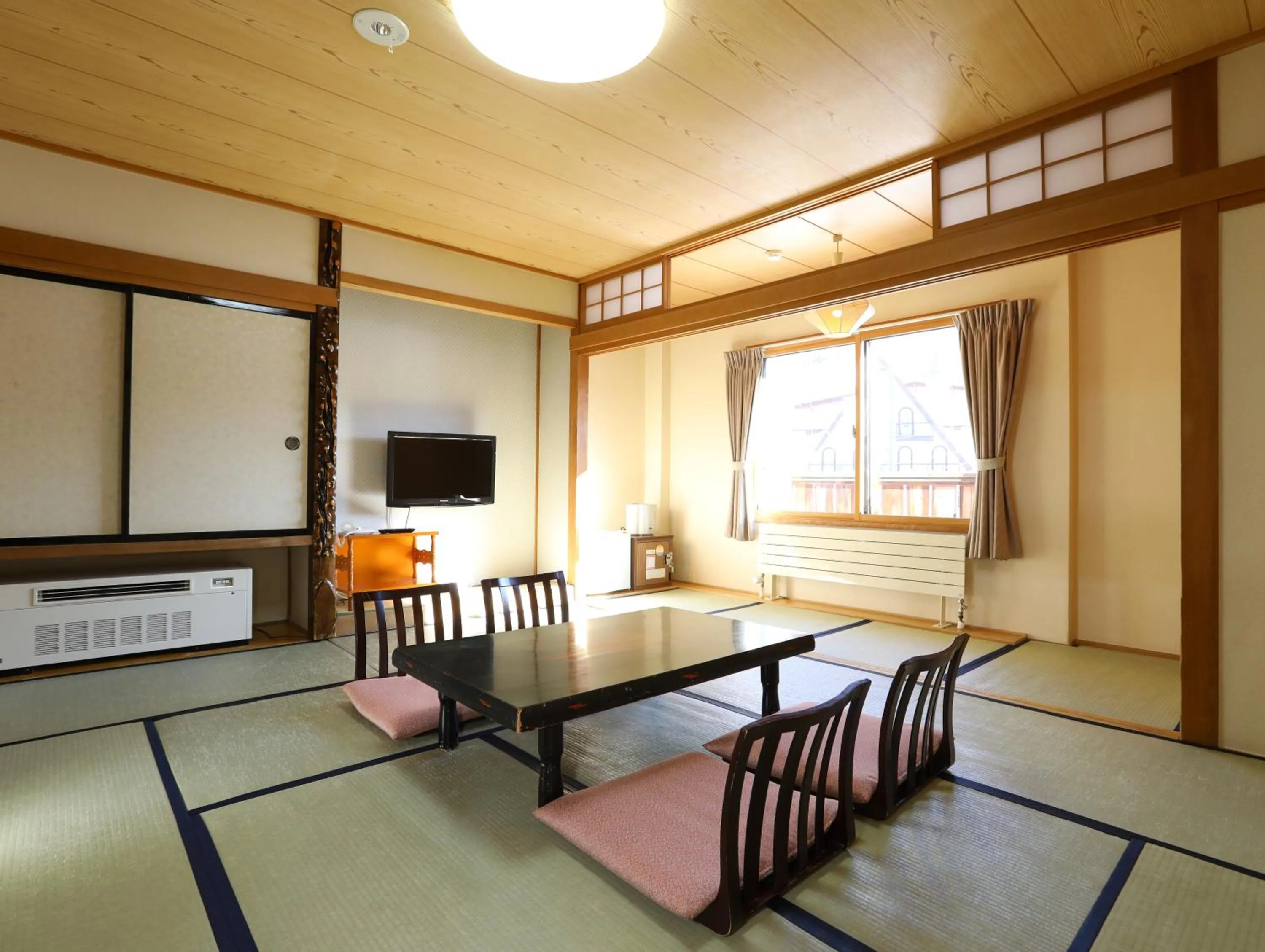 Photo of the whole room in Shiga Ichii Hotel