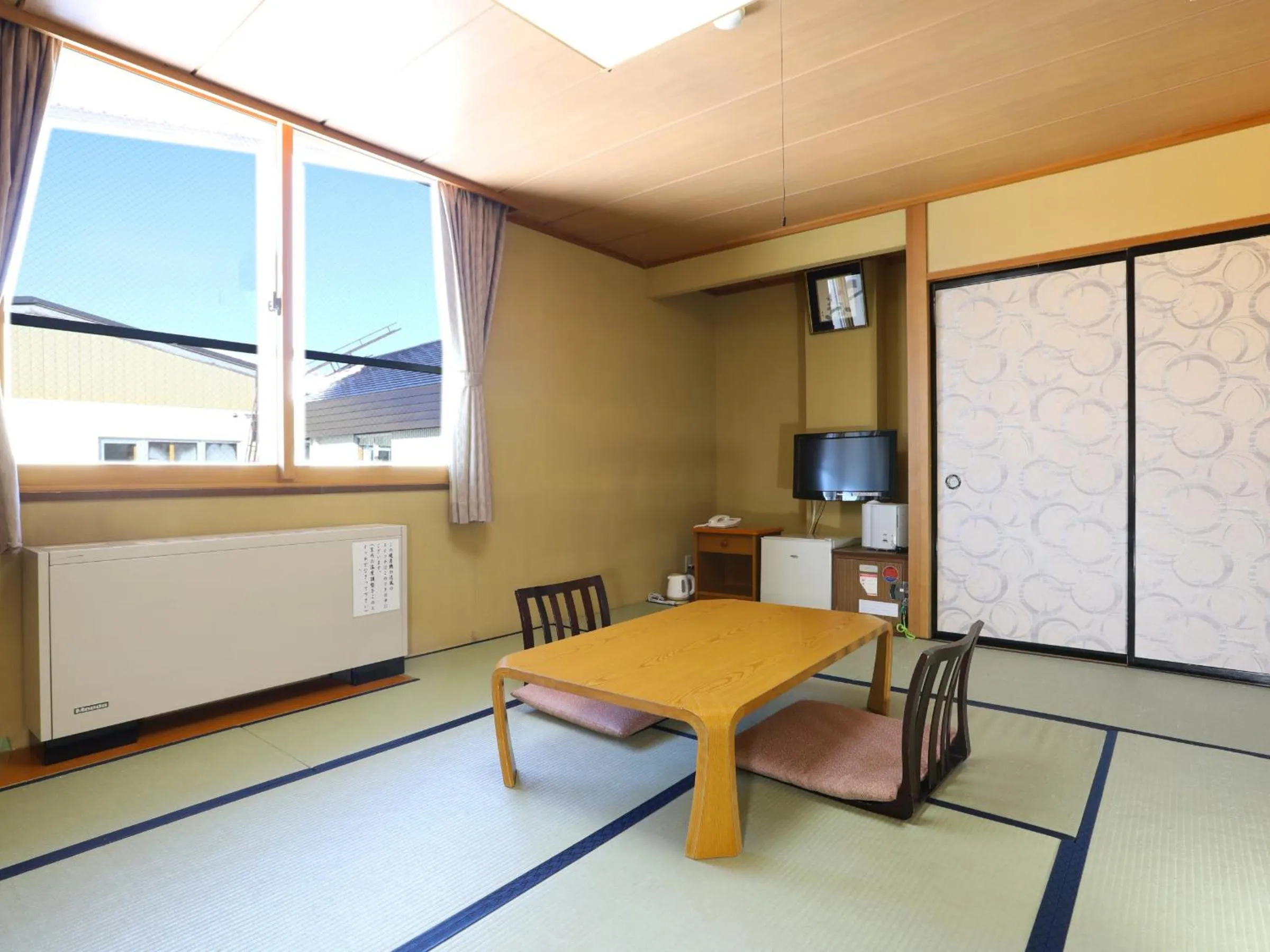 Photo of the whole room in Shiga Ichii Hotel