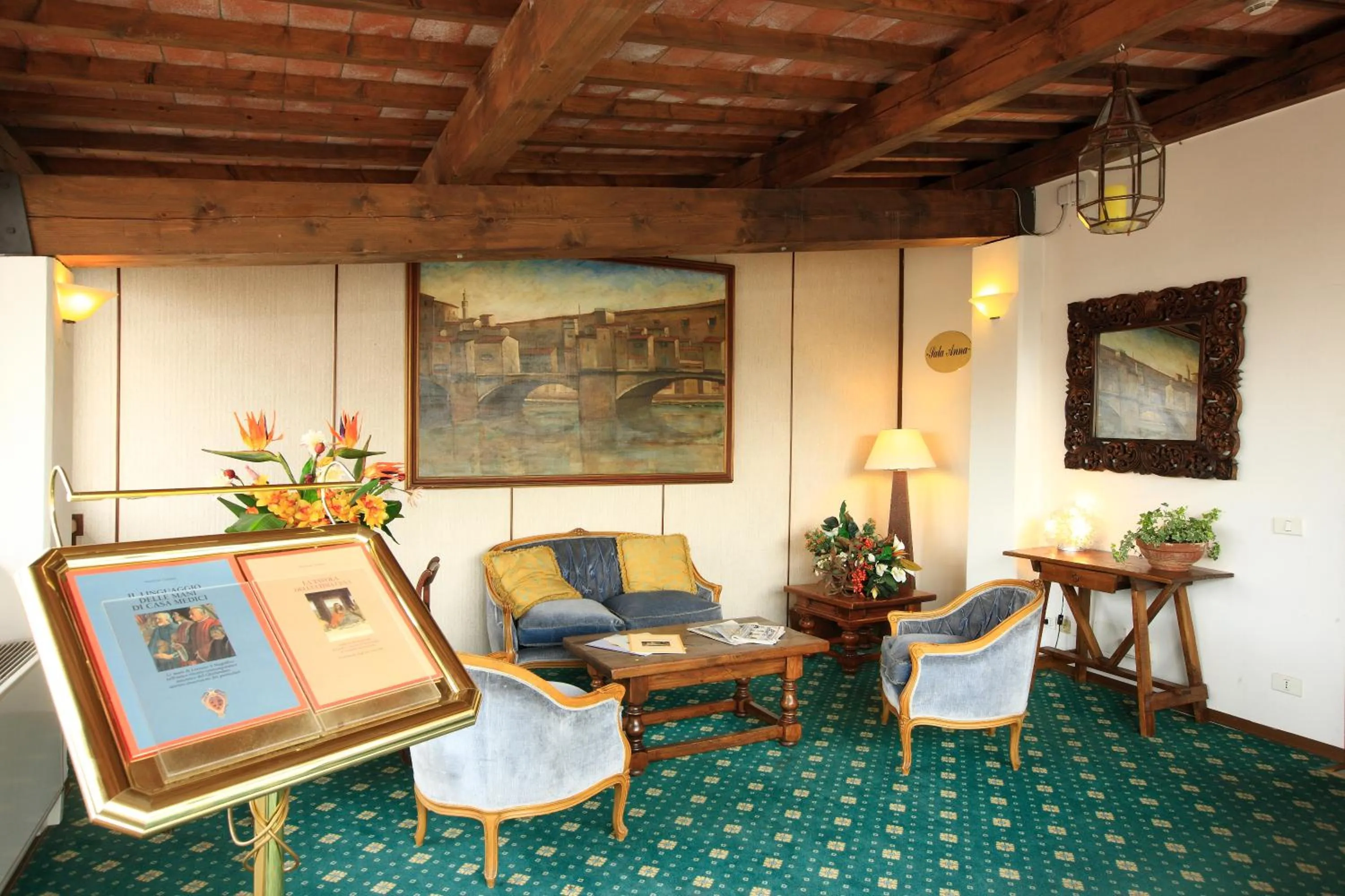 Communal lounge/ TV room in Hotel S.Giorgio & Olimpic