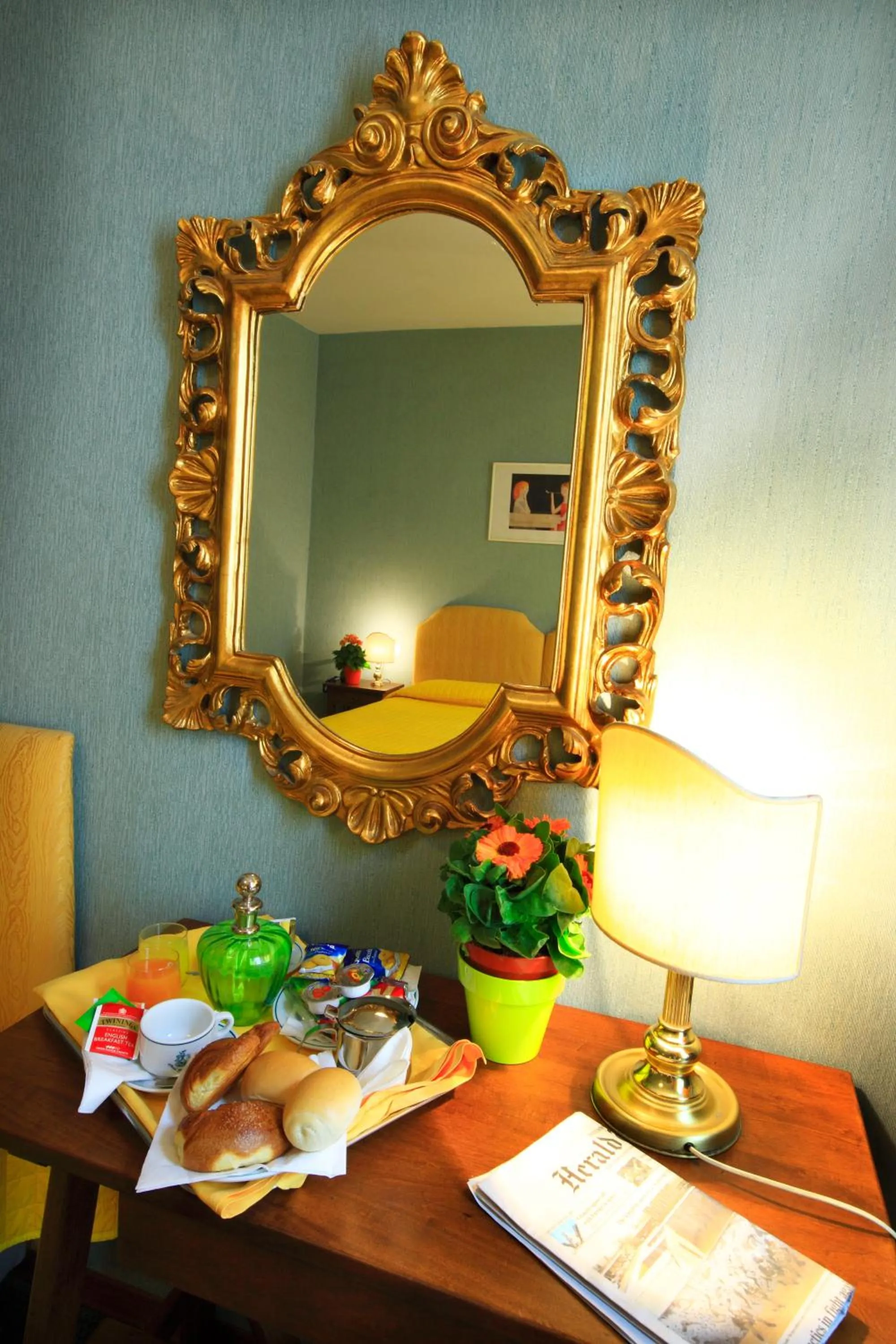 Decorative detail in Hotel S.Giorgio & Olimpic