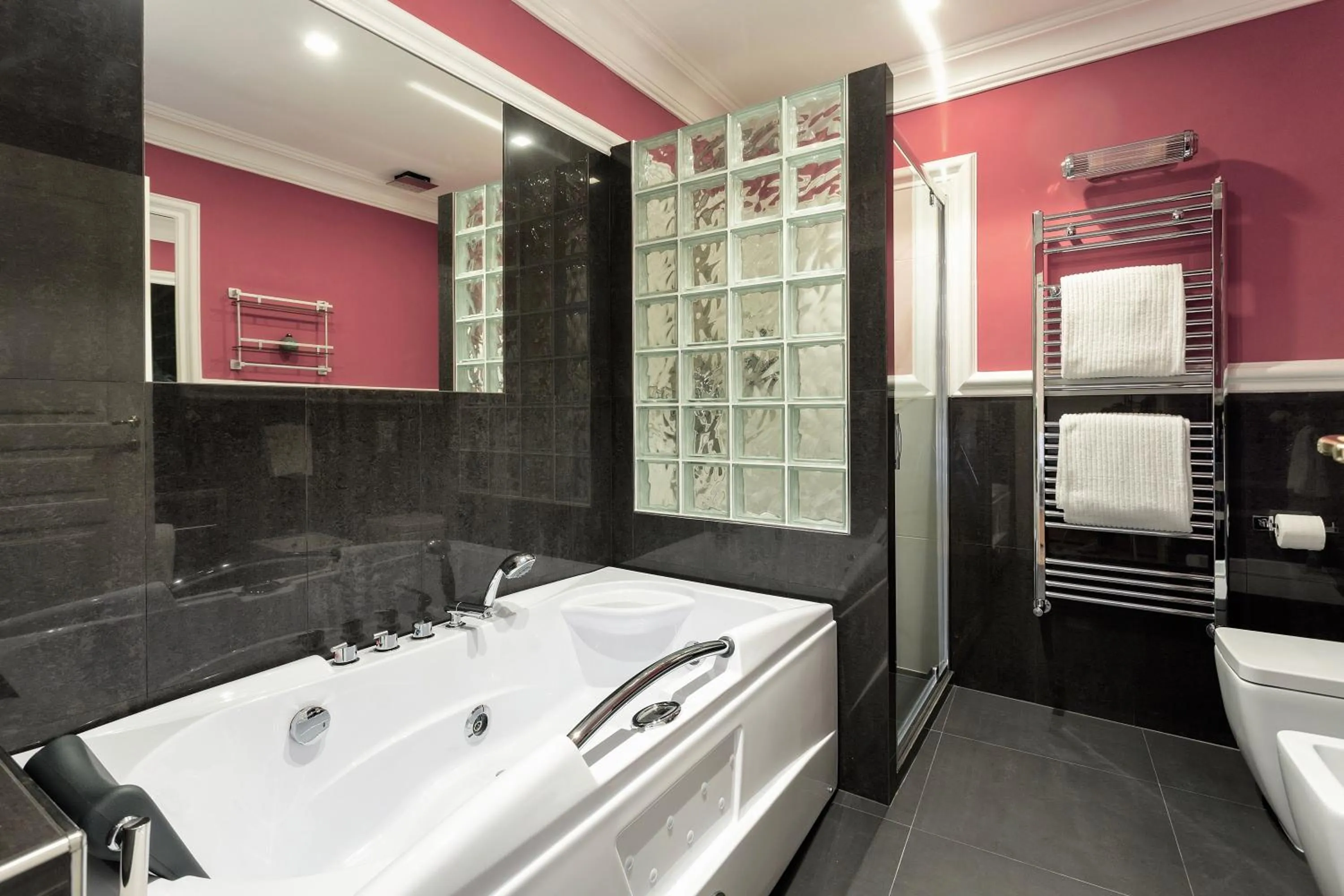 Bathroom in La Maison du Sage