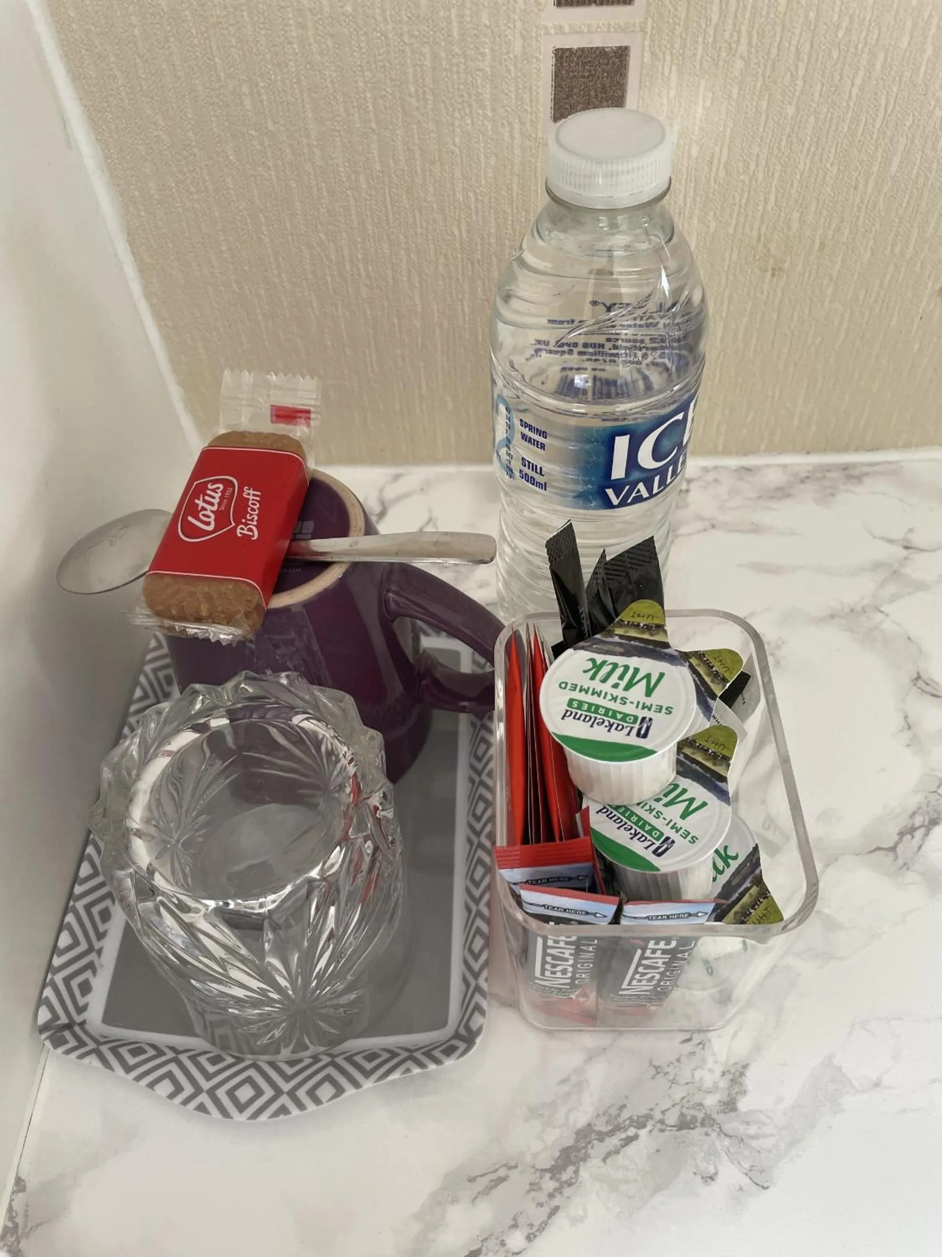 Other in Diamonds Inn