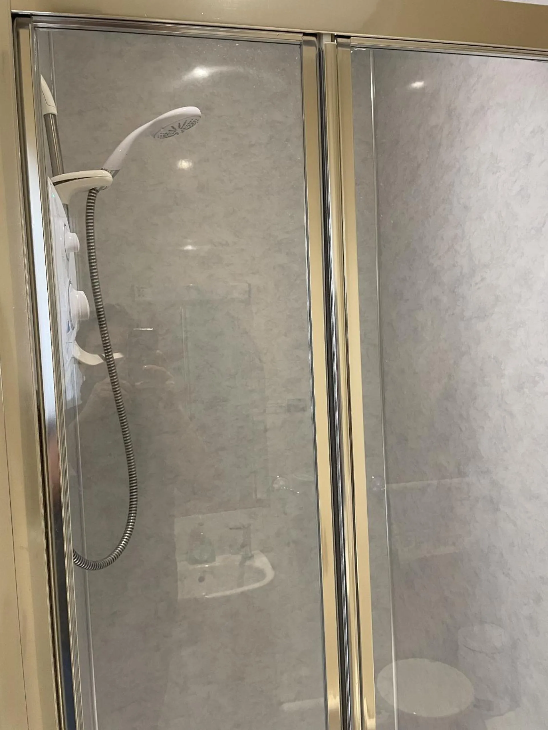 Bathroom in Diamonds Inn