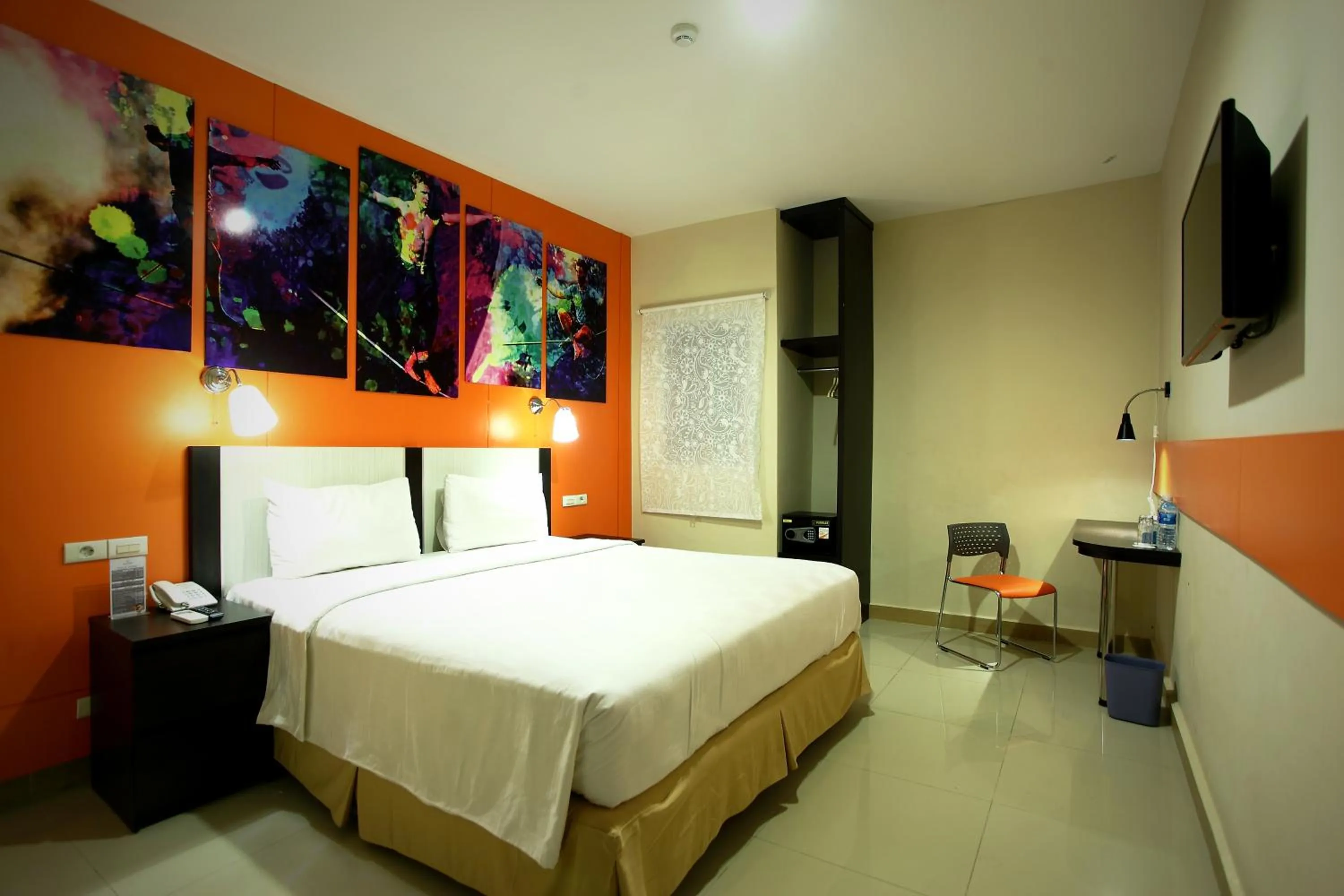 Bed in Sinar Sport Hotel