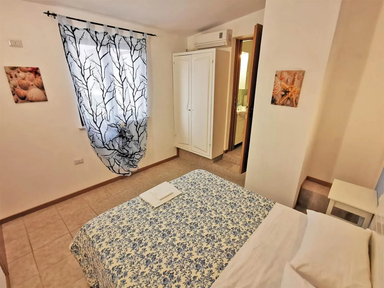 Photo of the whole room, Bed in Il Girasole Country Village