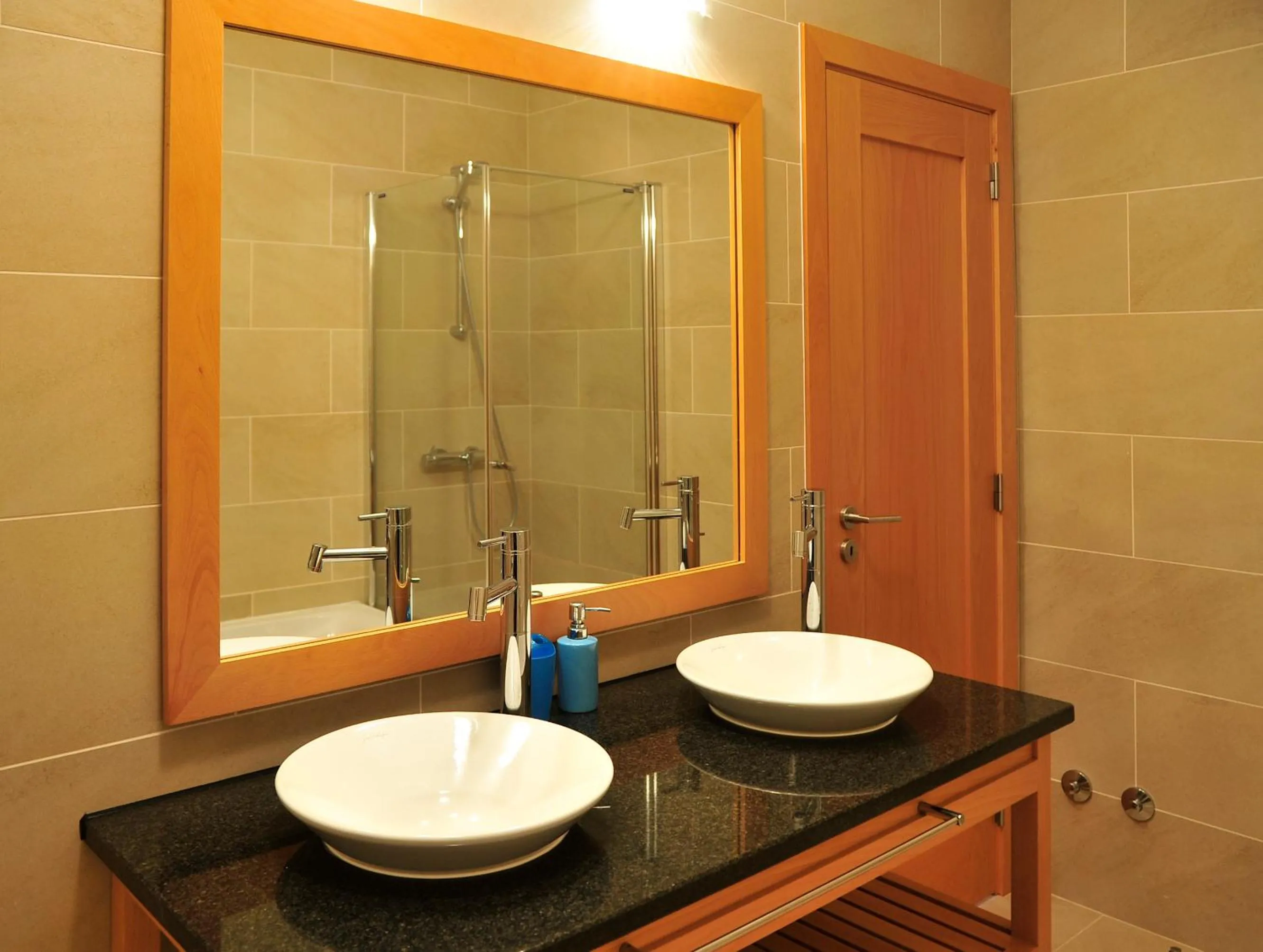 Bathroom in Praia Del Rei SeaView