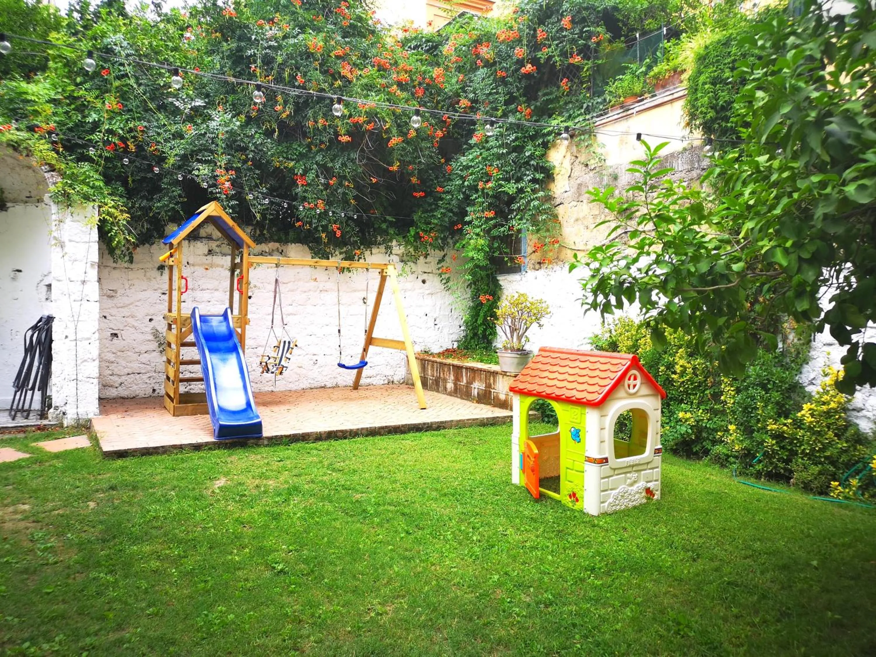 Children play ground in The Foria House by House In Naples