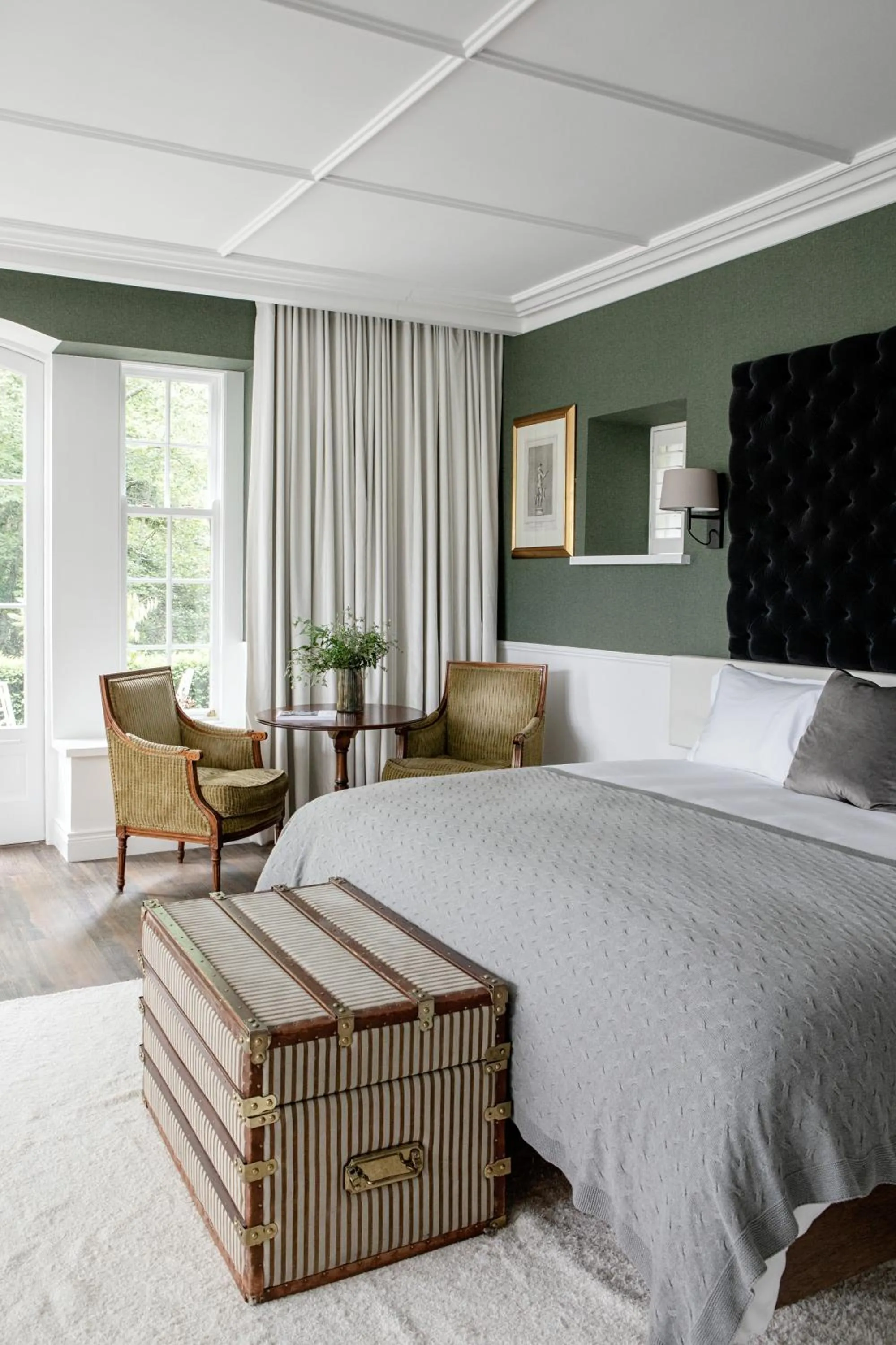 Bedroom, Bed in Cliff at Lyons