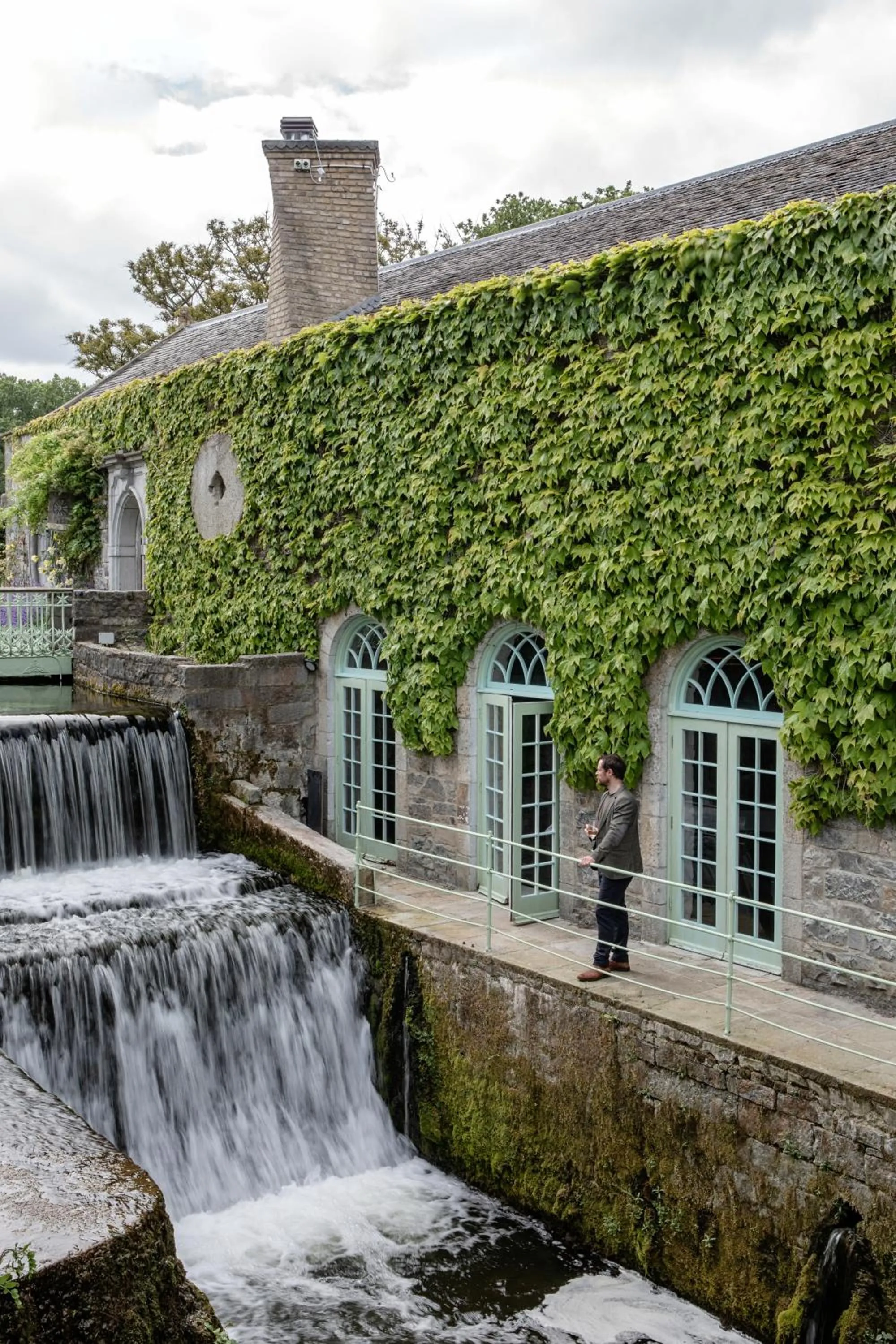 Property building in Cliff at Lyons