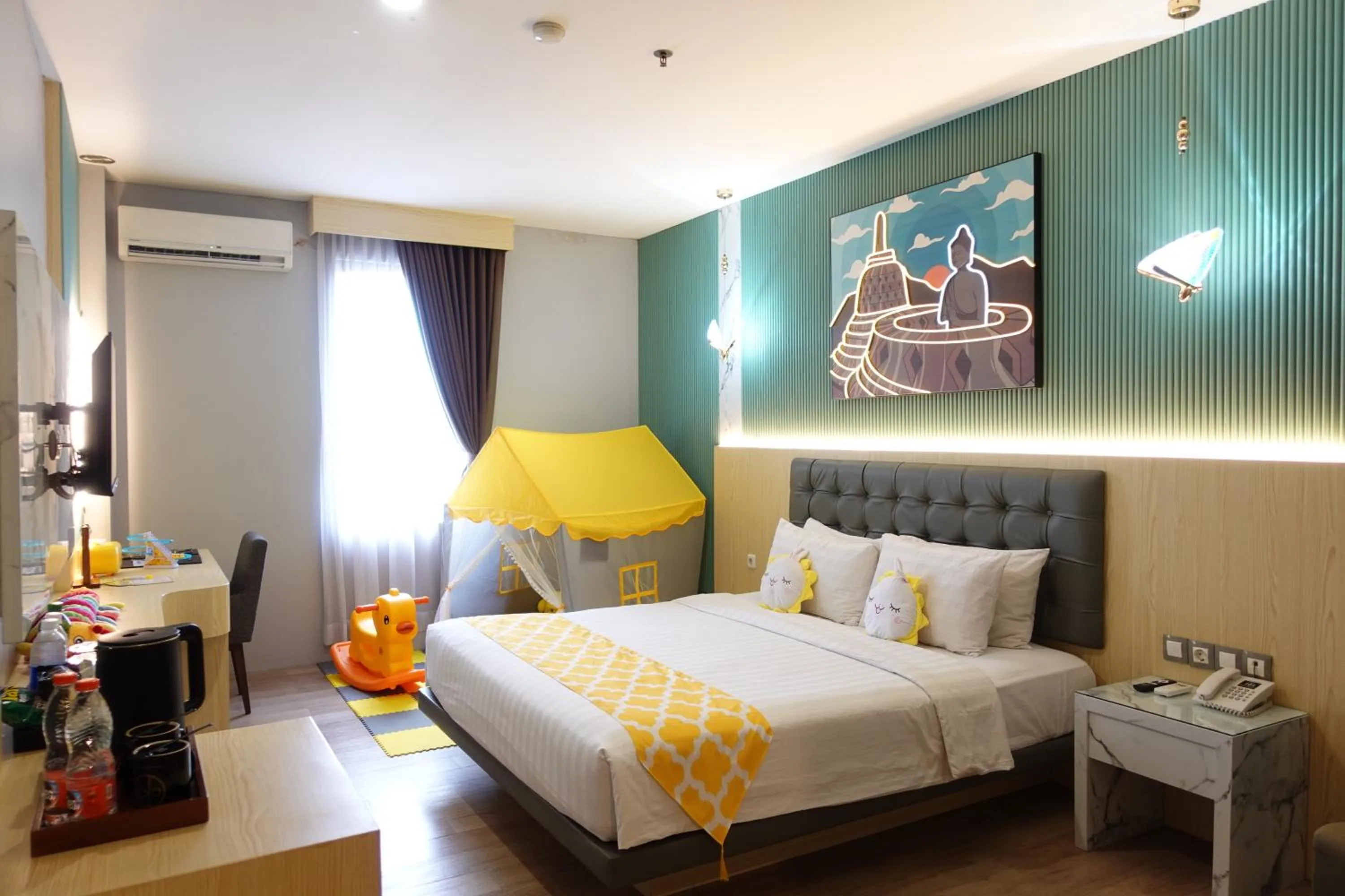 Bed in Grand Kangen Hotel Urip Sumoharjo