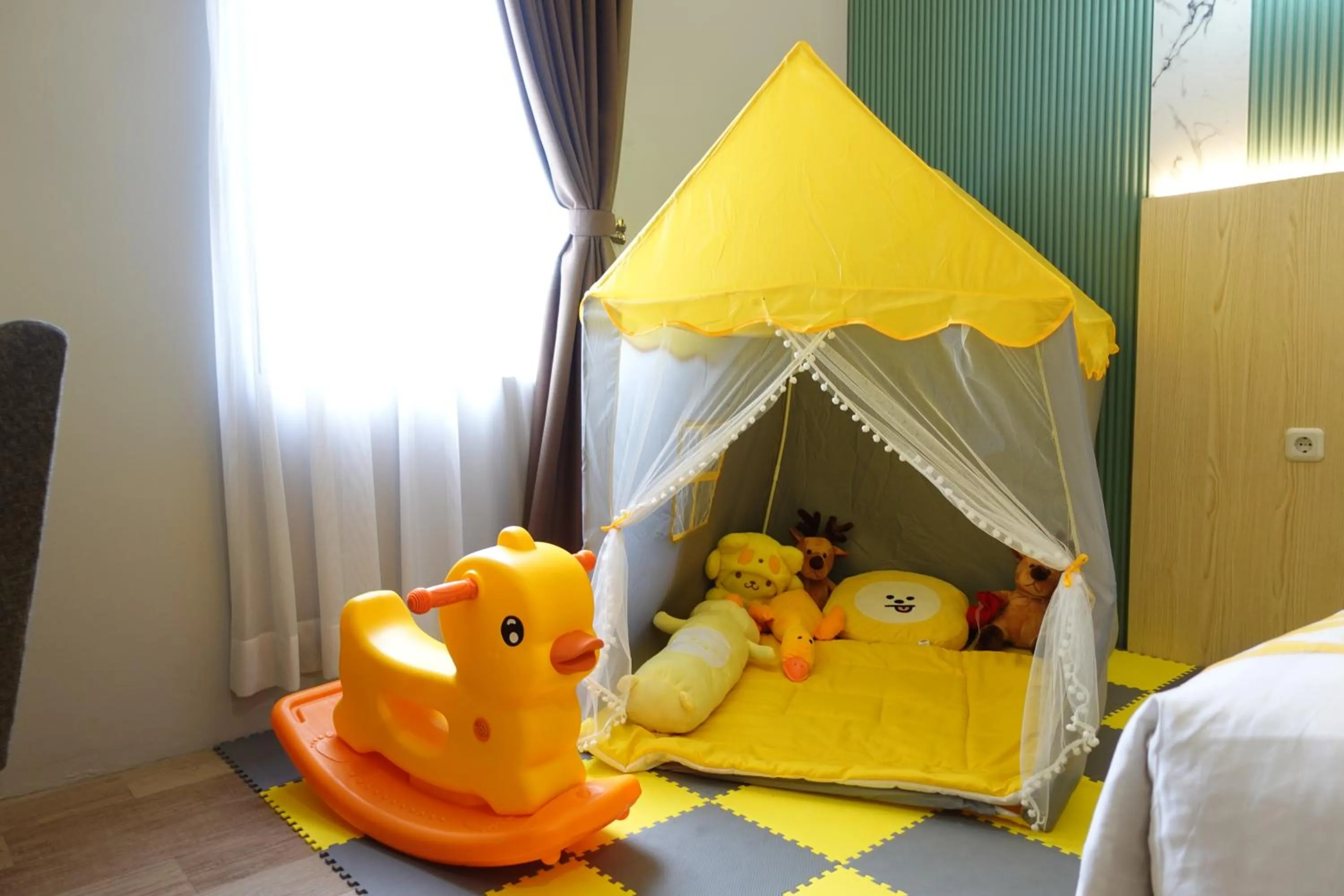 Bed in Grand Kangen Hotel Urip Sumoharjo