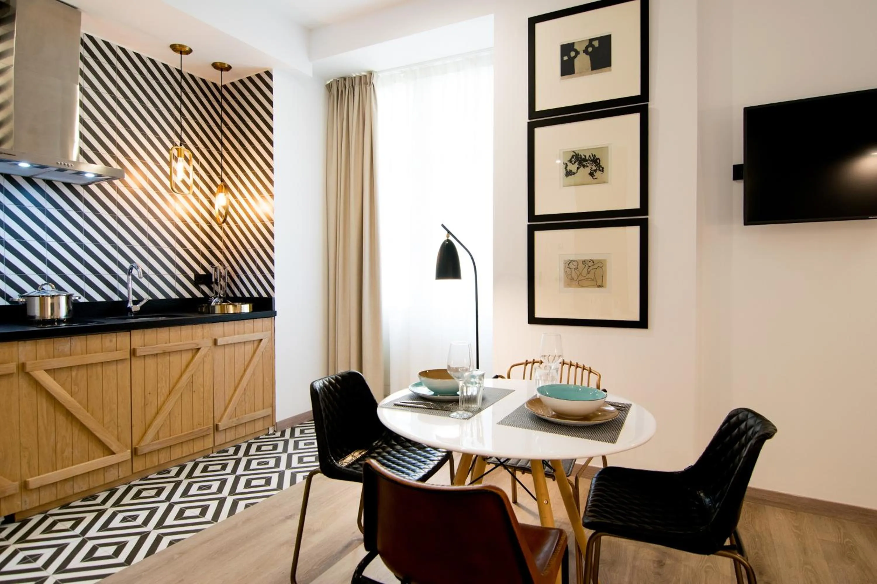 kitchen in MYR Plaza Mercado & Spa