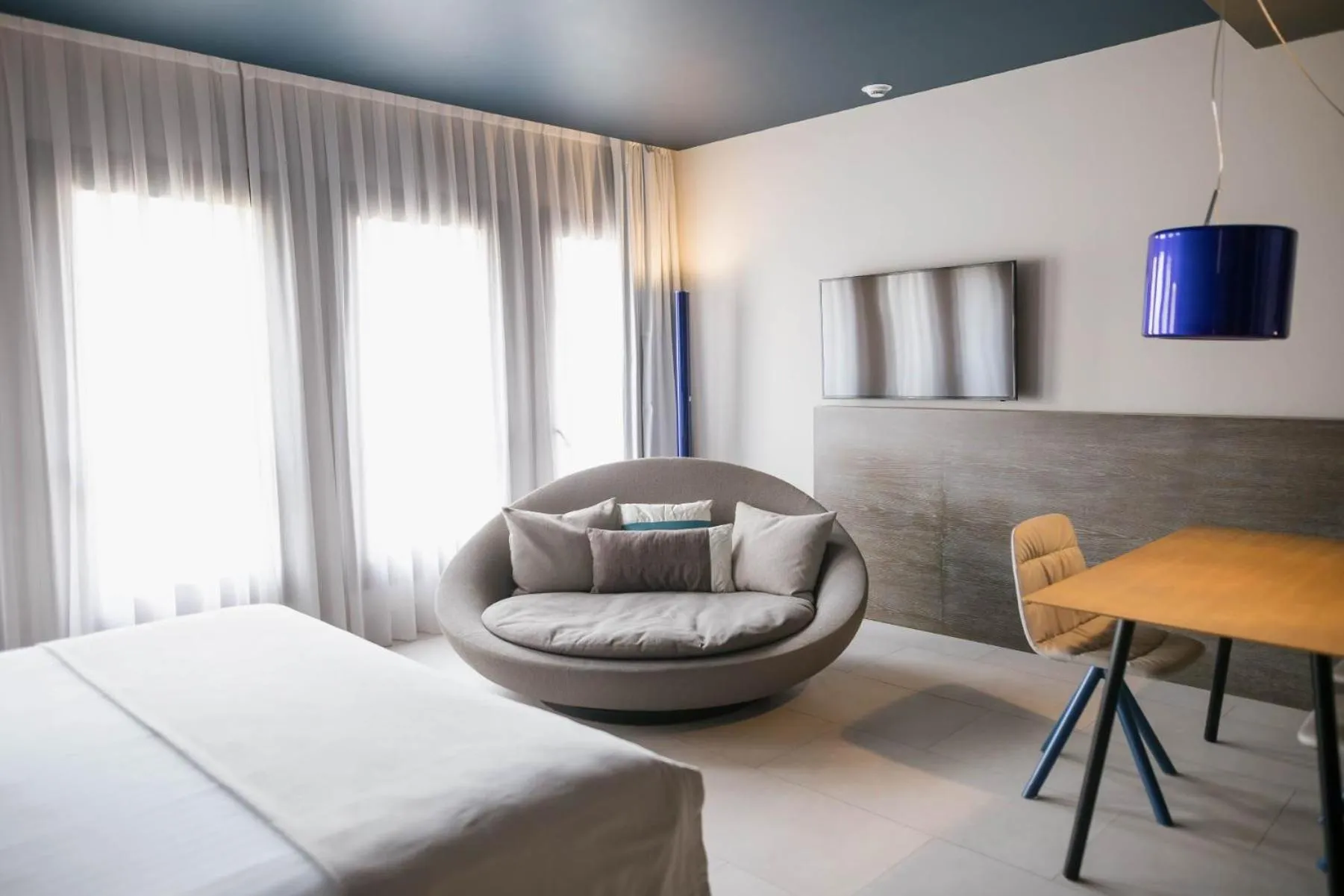 Bed in MYR Plaza Mercado & Spa