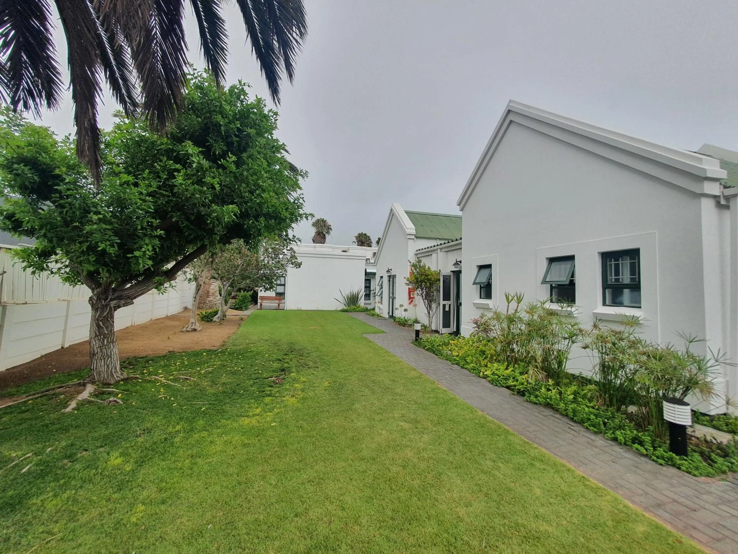 Garden in Langholm Hotel
