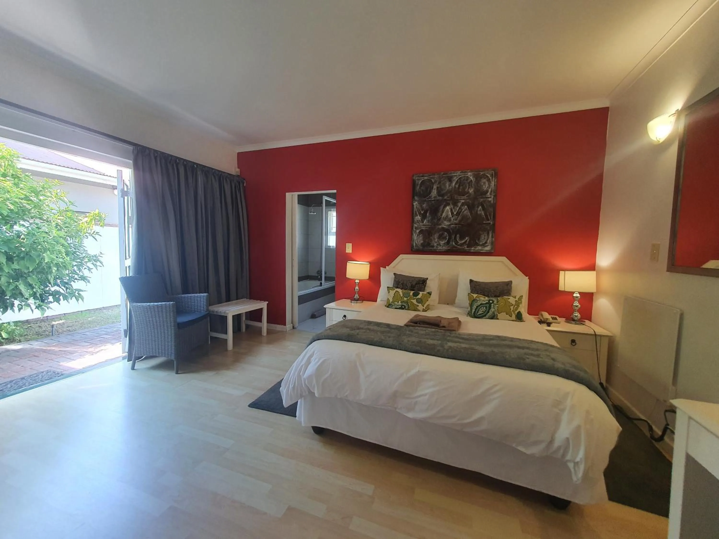 Photo of the whole room in Langholm Hotel