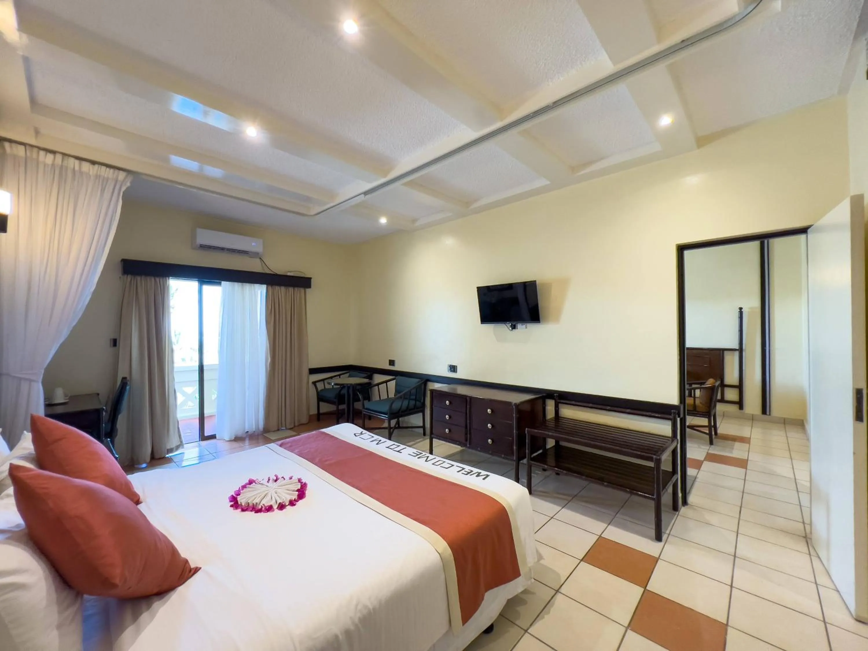 Bed in Mombasa Continental Resort