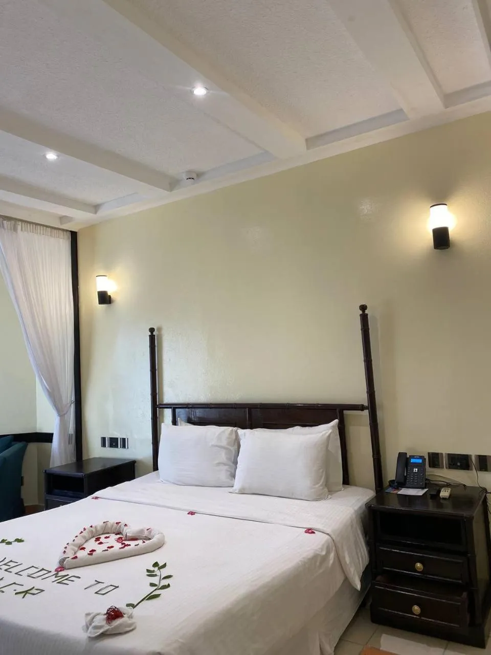 Bed in Mombasa Continental Resort