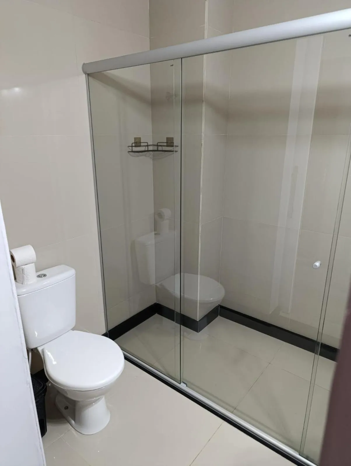 Bathroom in Aurora Hotel