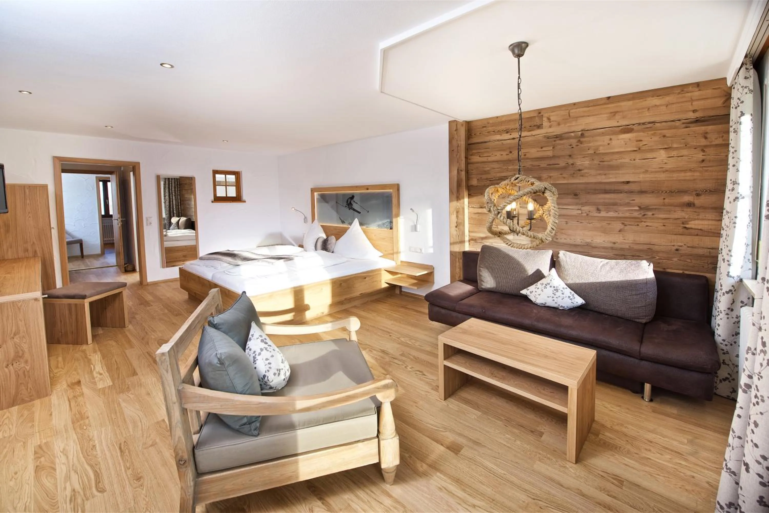 Seating area, Bed in Ferienhotel Starennest