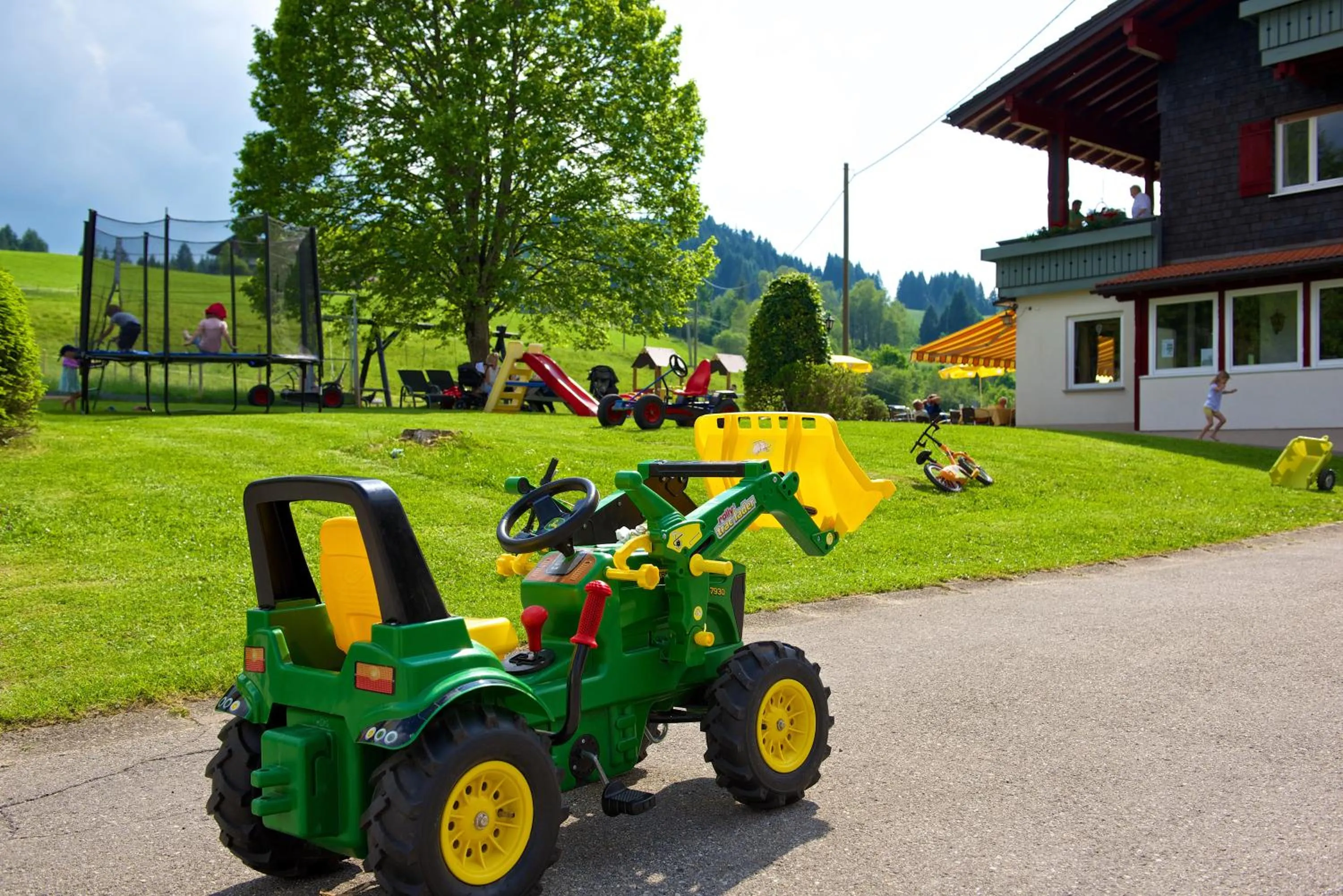 children in Ferienhotel Starennest