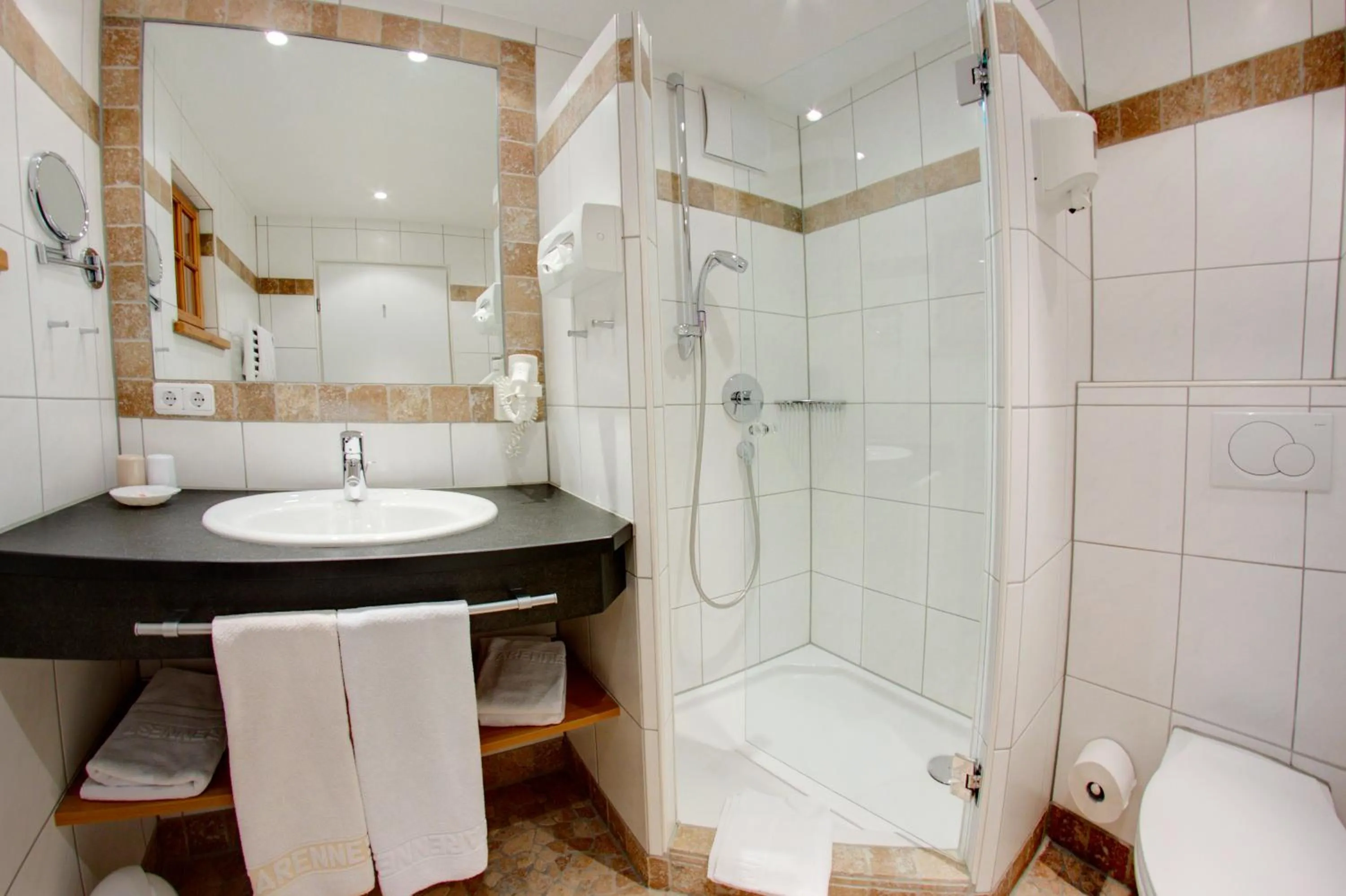 Bathroom in Ferienhotel Starennest