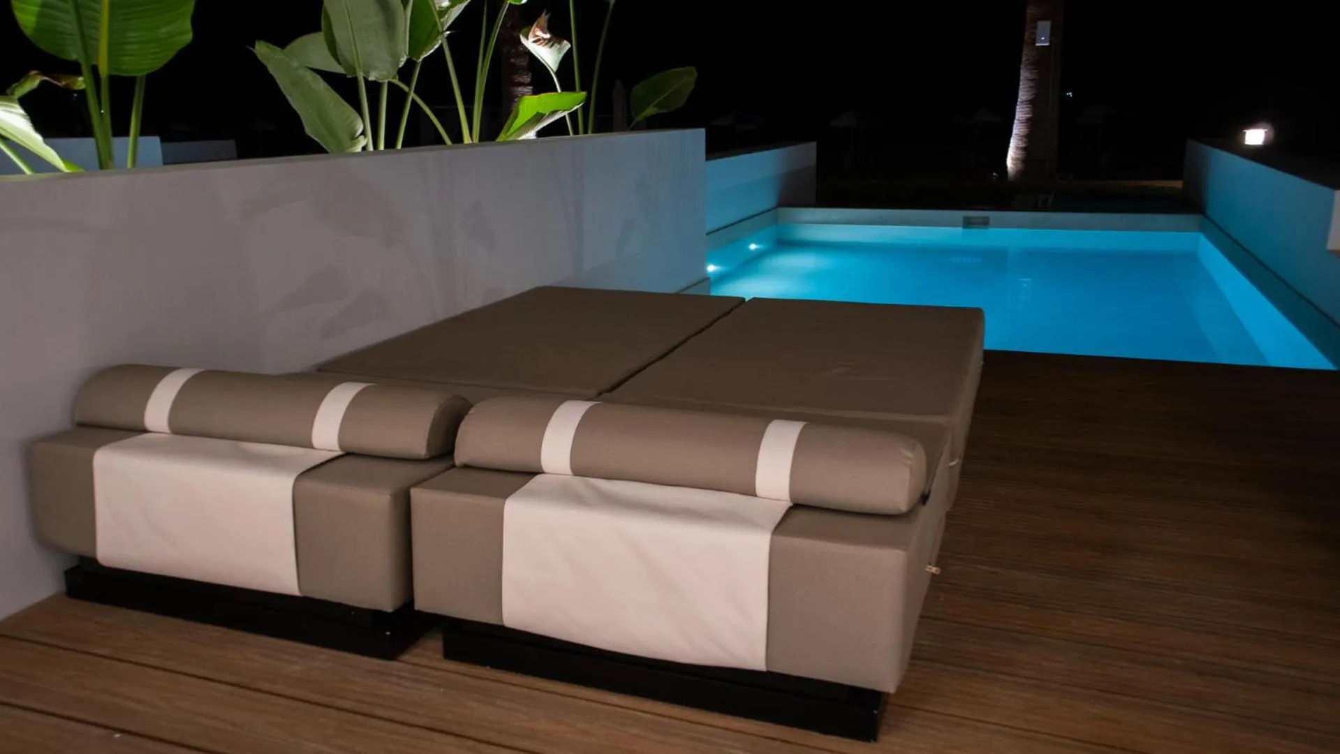 Night in Iperion Beach Hotel