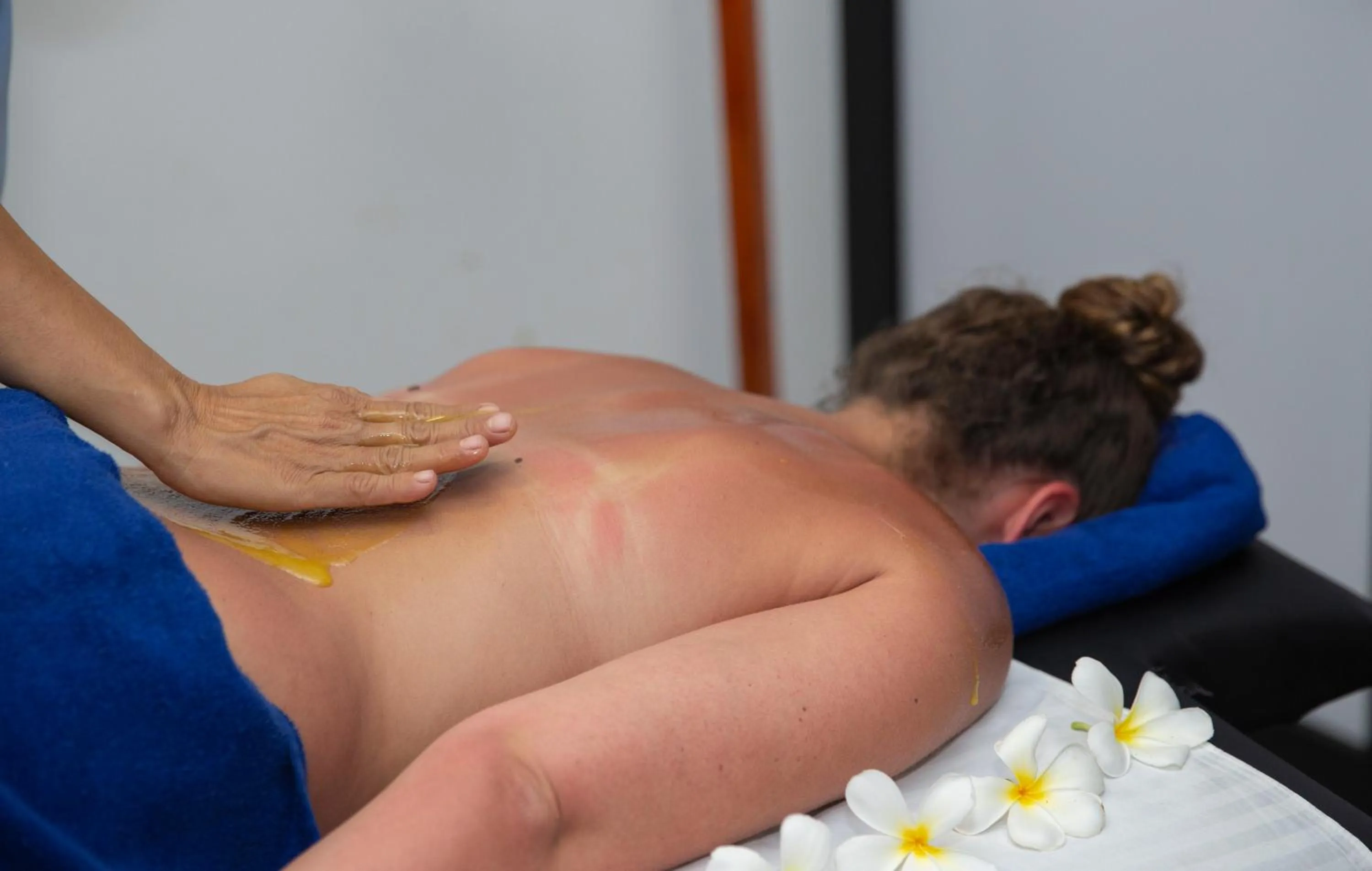 People in The Blue Wave Hotel