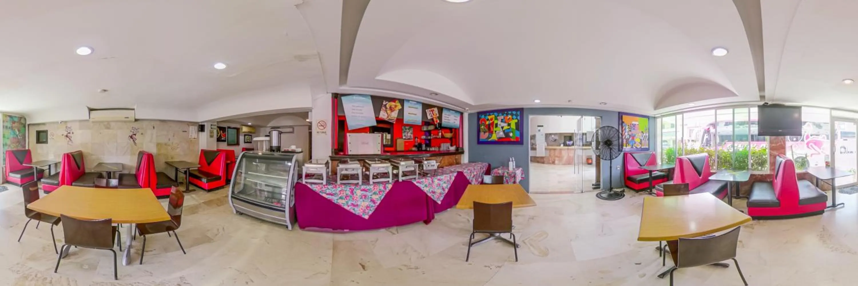 Restaurant/places to eat in Hotel Isla de Sacrificio