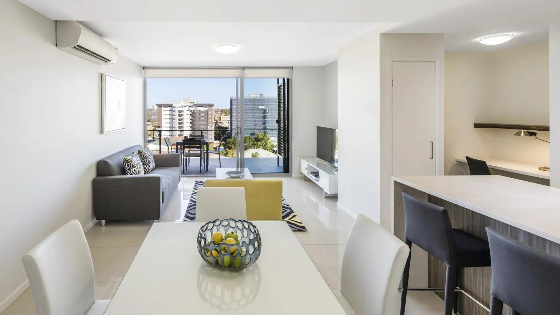 Living room in Oaks Brisbane Woolloongabba Suites