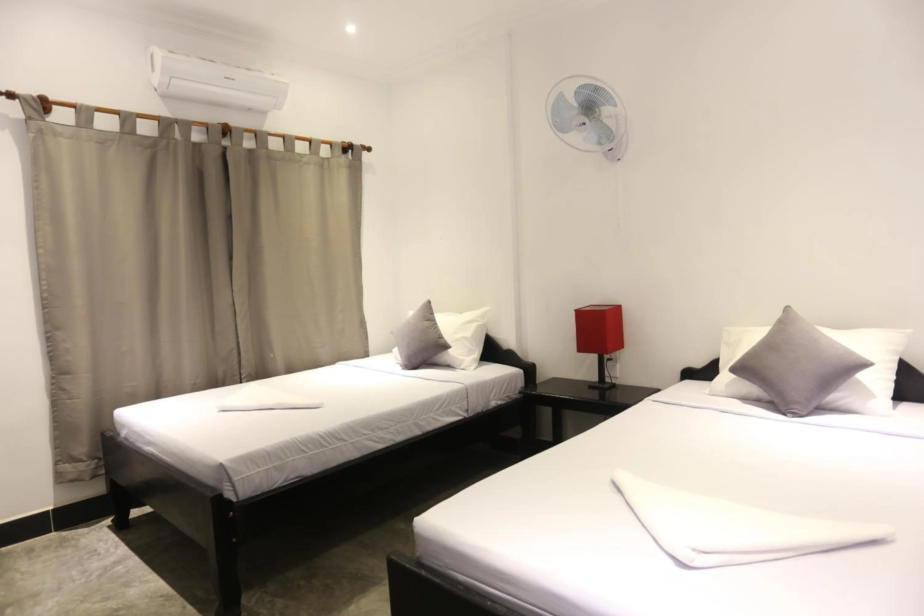 Bedroom in Pool Party Hostel