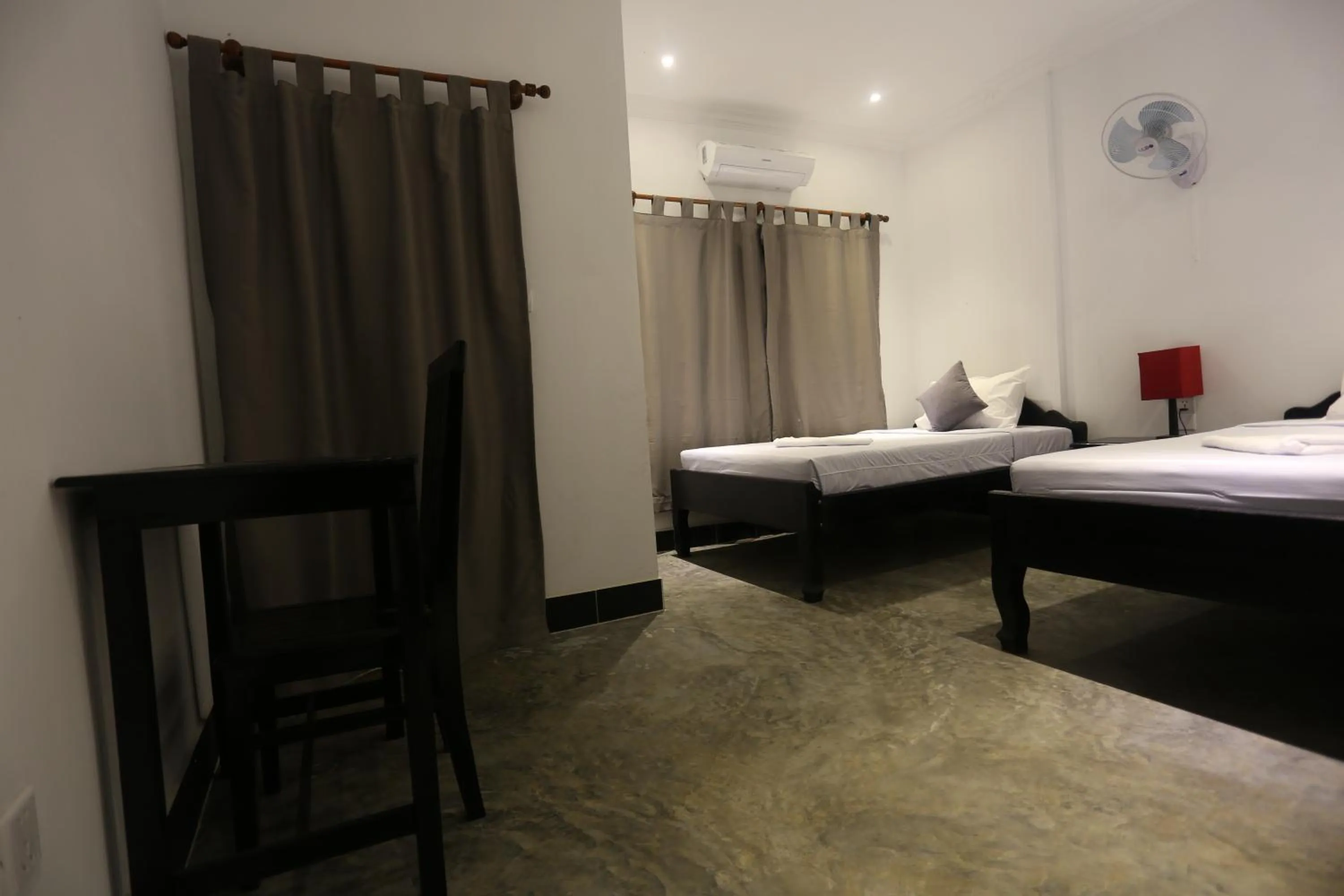 Bathroom in Pool Party Hostel