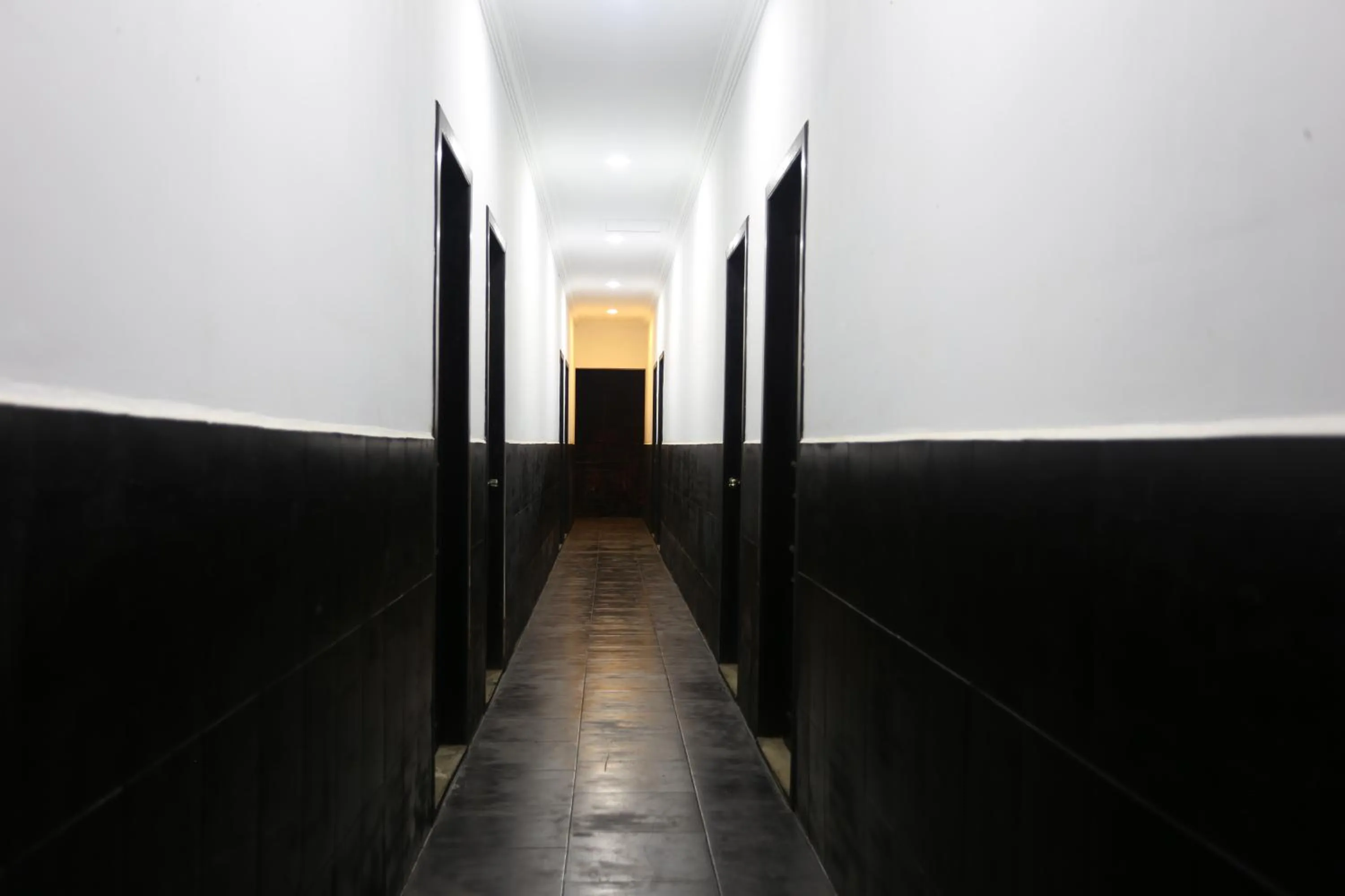 Area and facilities in Pool Party Hostel