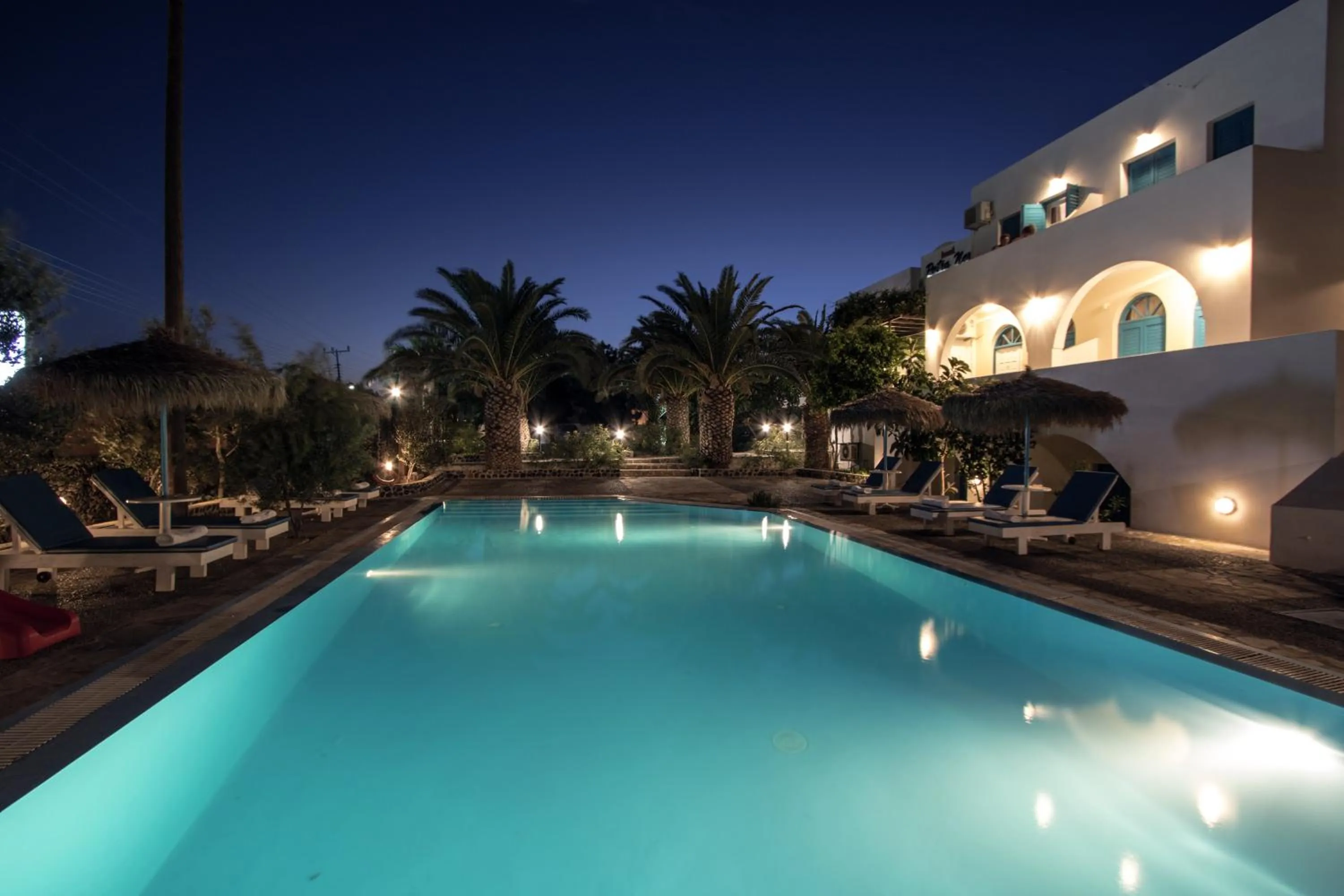 Property building in Petra Nera