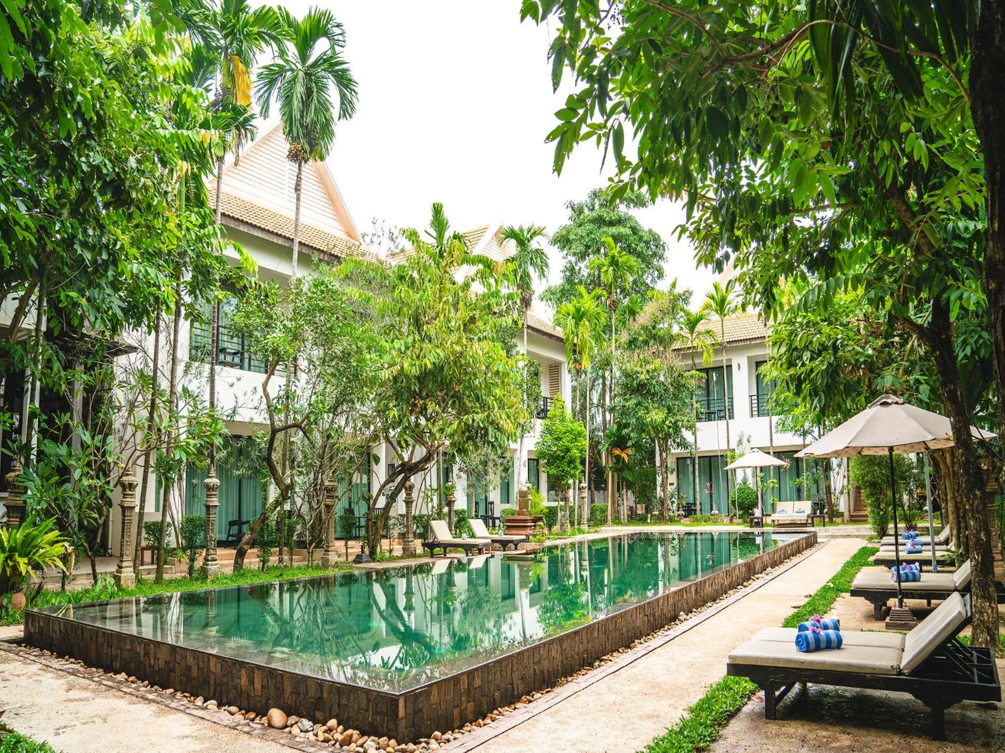 Swimming pool in Tanei Angkor Resort and Spa
