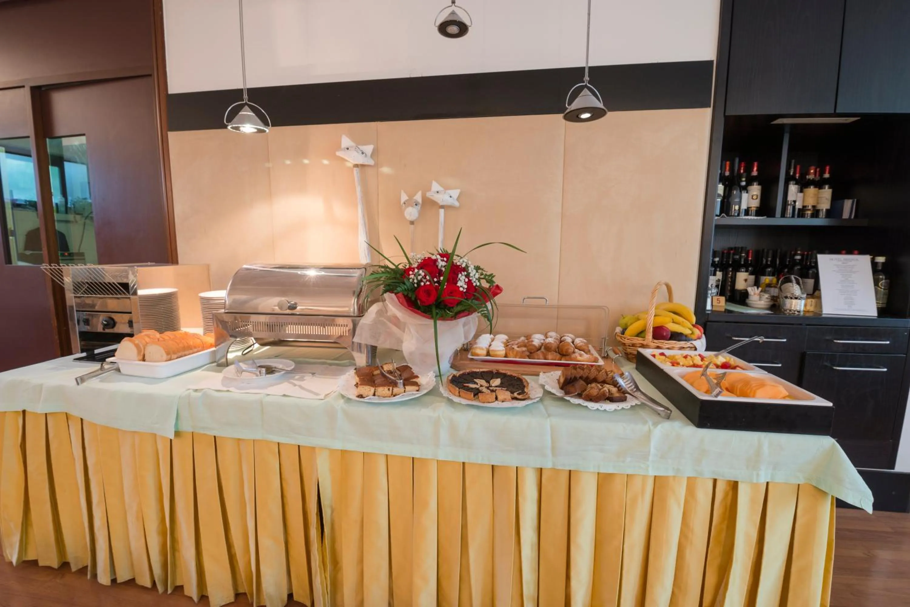 Buffet breakfast in Hotel Bristol