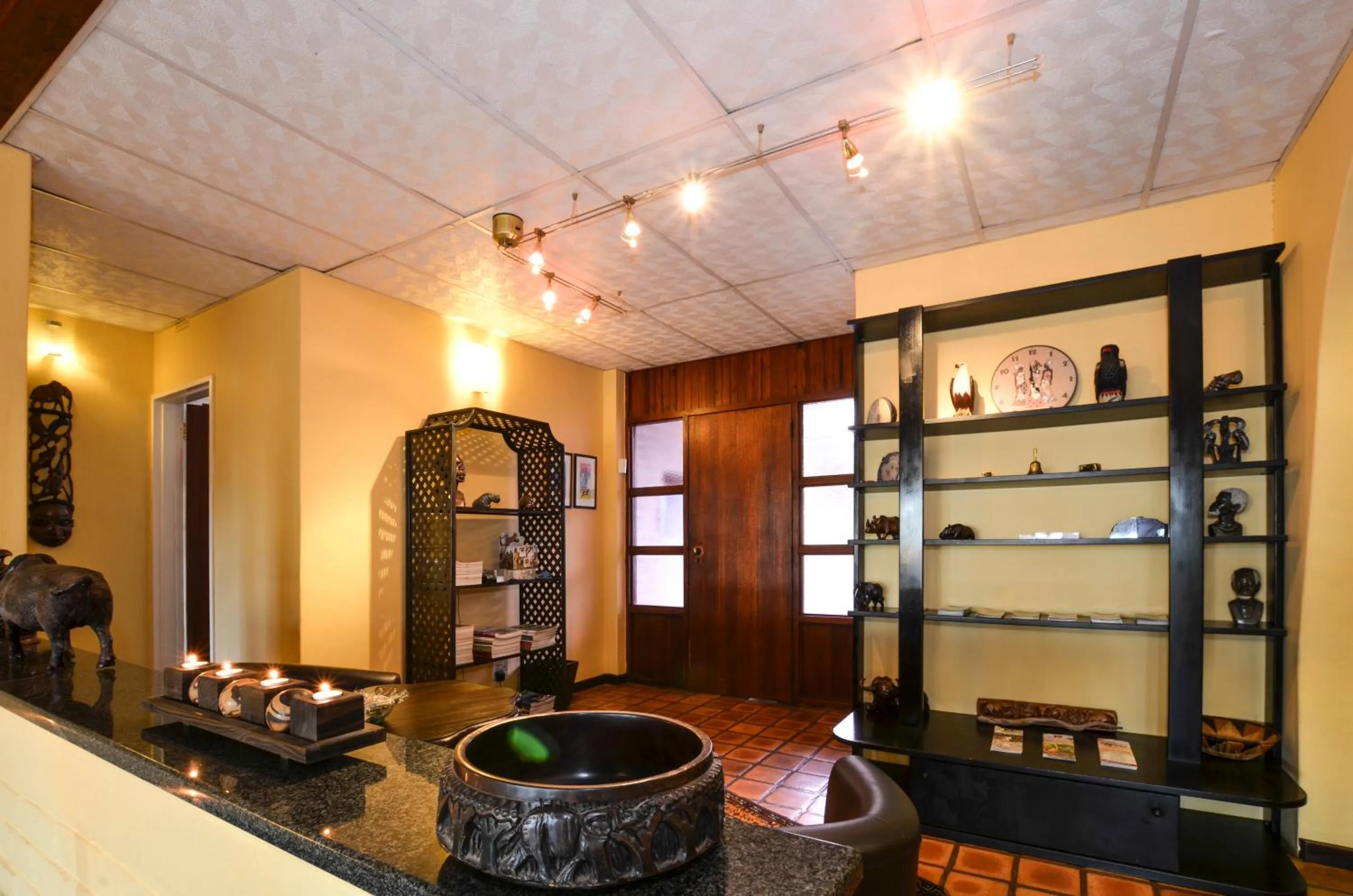 Lobby or reception in White House Lodge