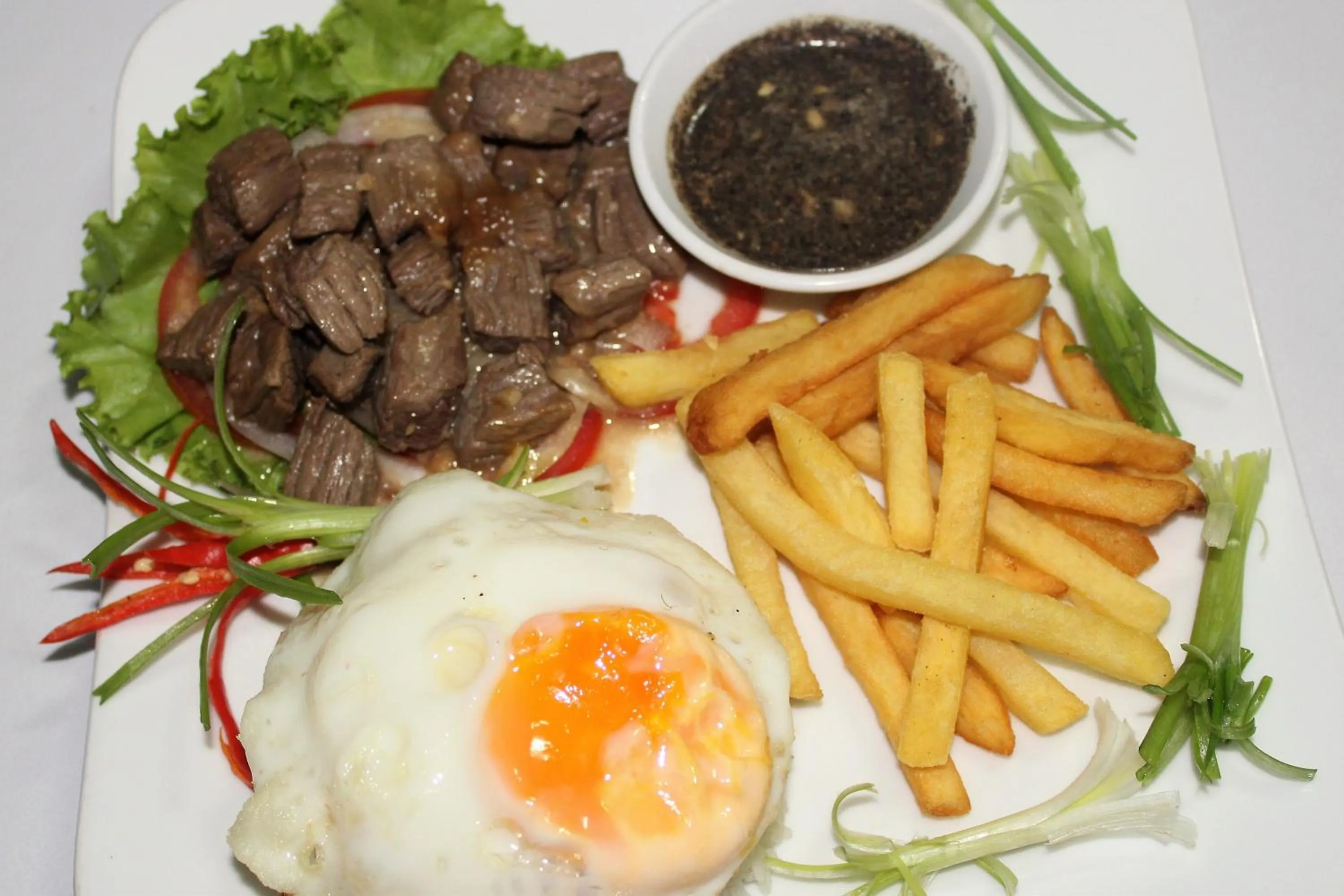 Lunch in Siem Reap Pub Hostel