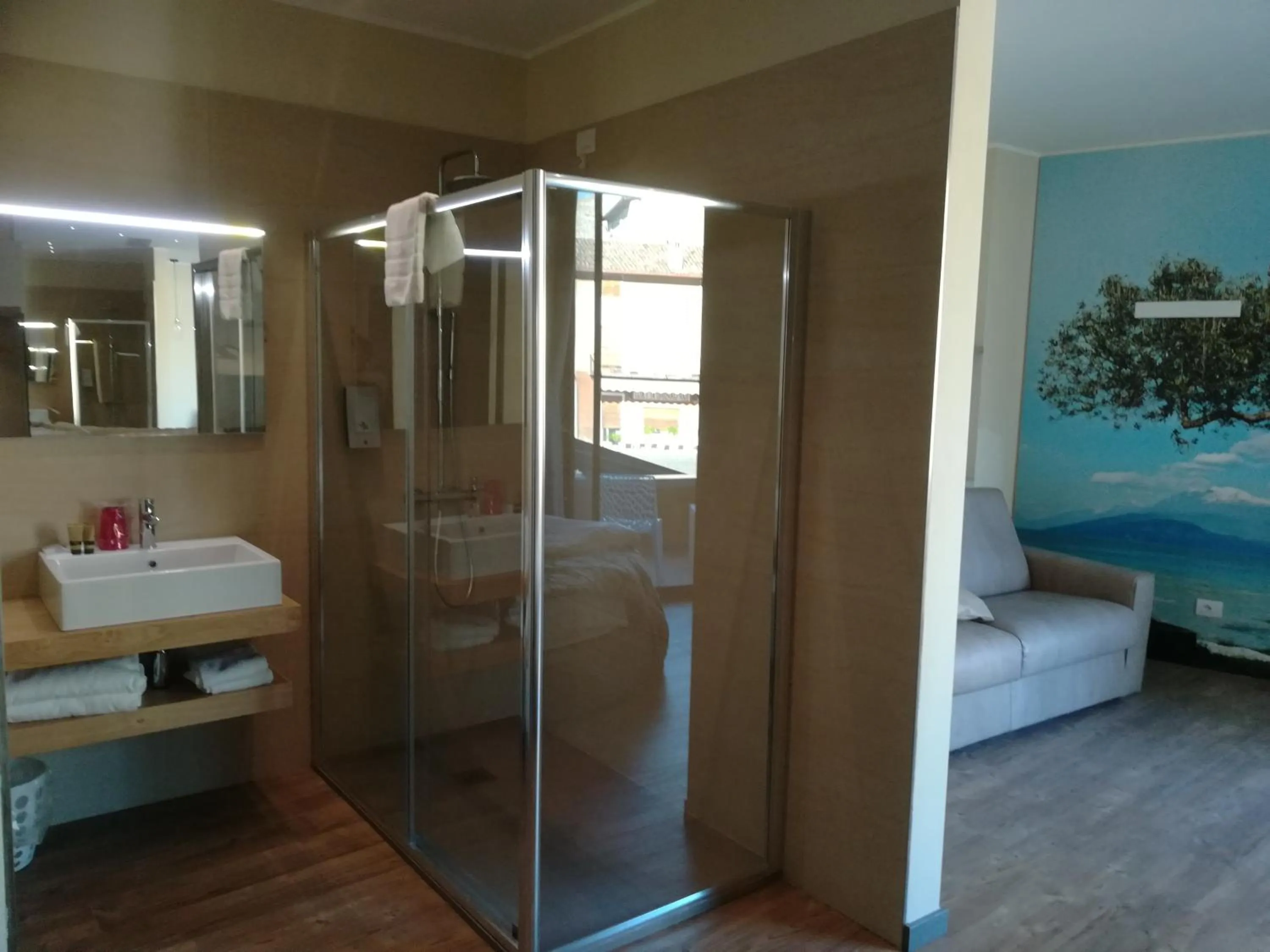 Shower in Locanda San Marco