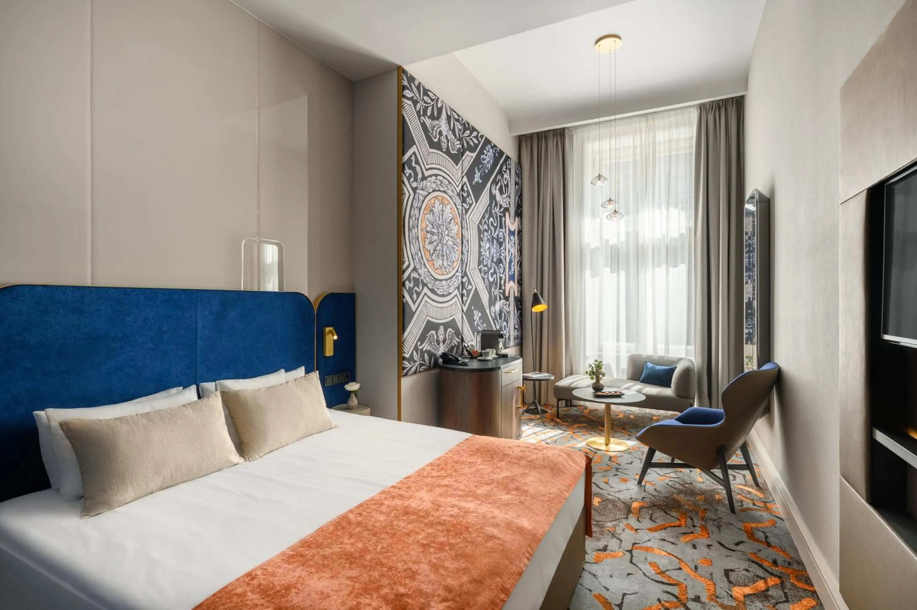 Bed in Hotel Moments Budapest by Continental Group