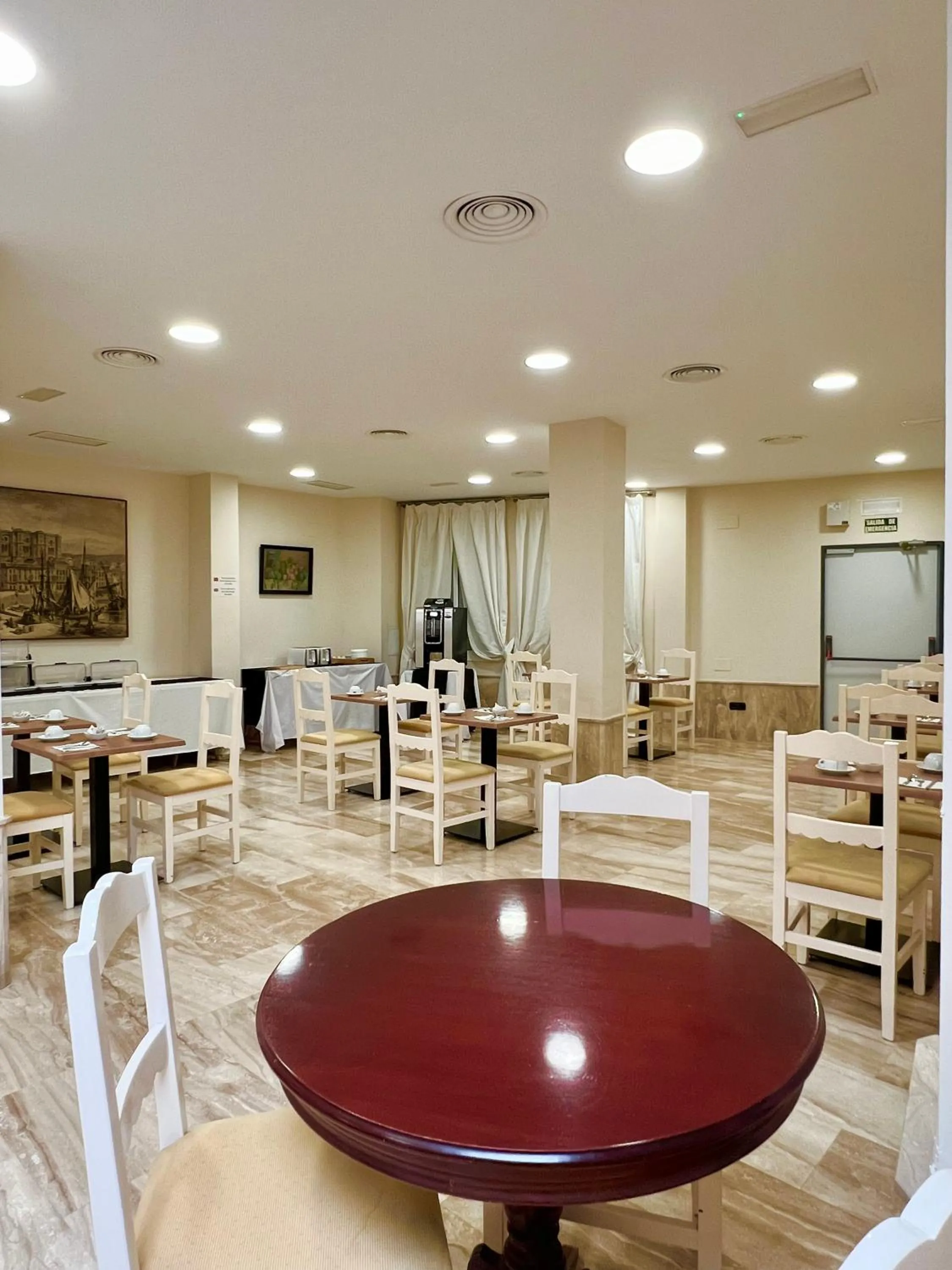 Restaurant/places to eat in Carlos V Malaga