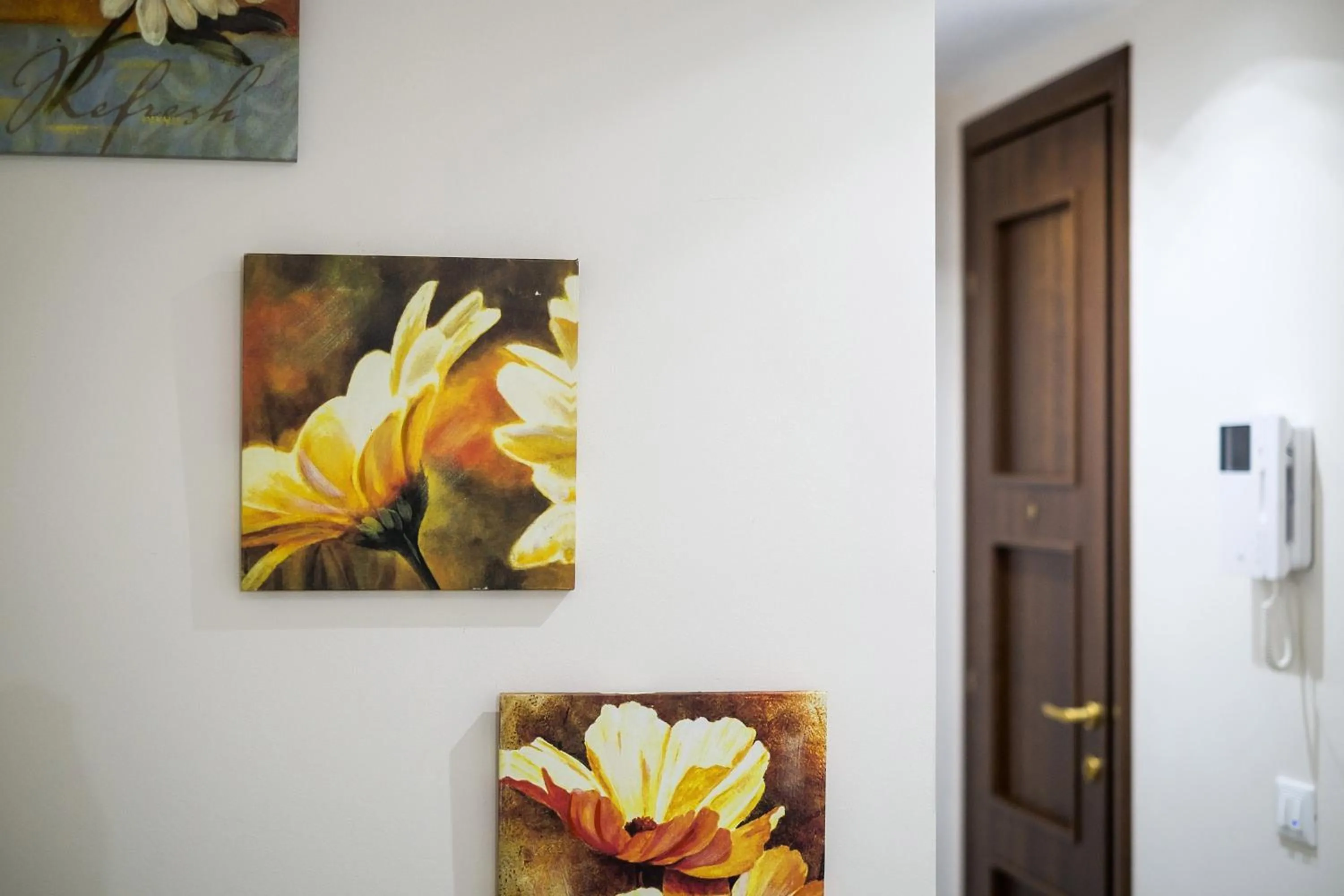 Decorative detail in Quattro Canti Apartments