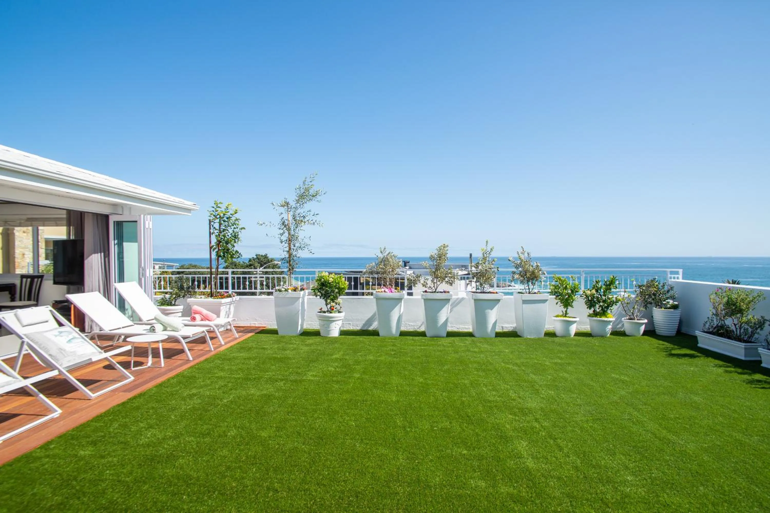 Garden in Funkey Villas Cape Town