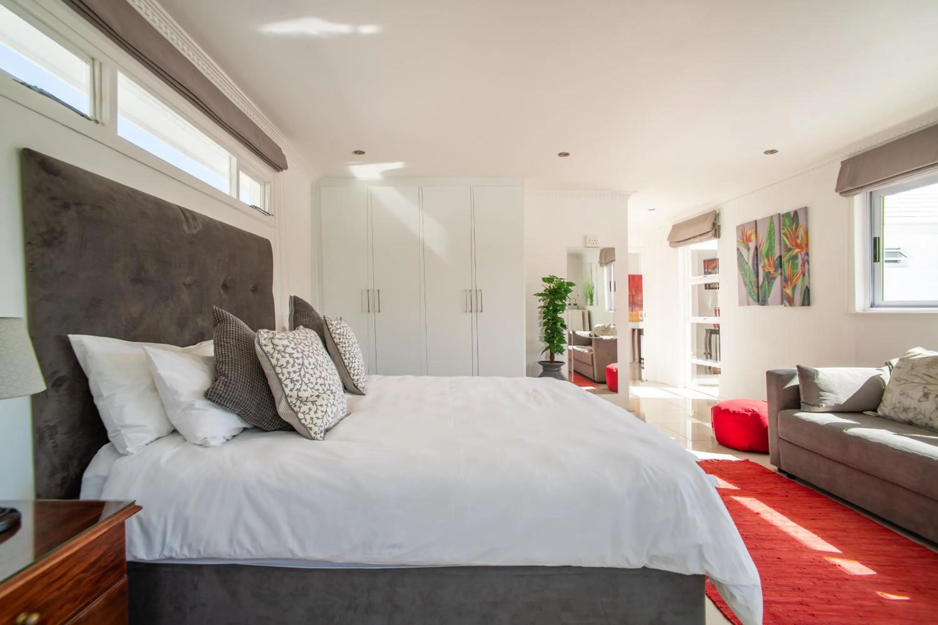 Bed in Funkey Villas Cape Town