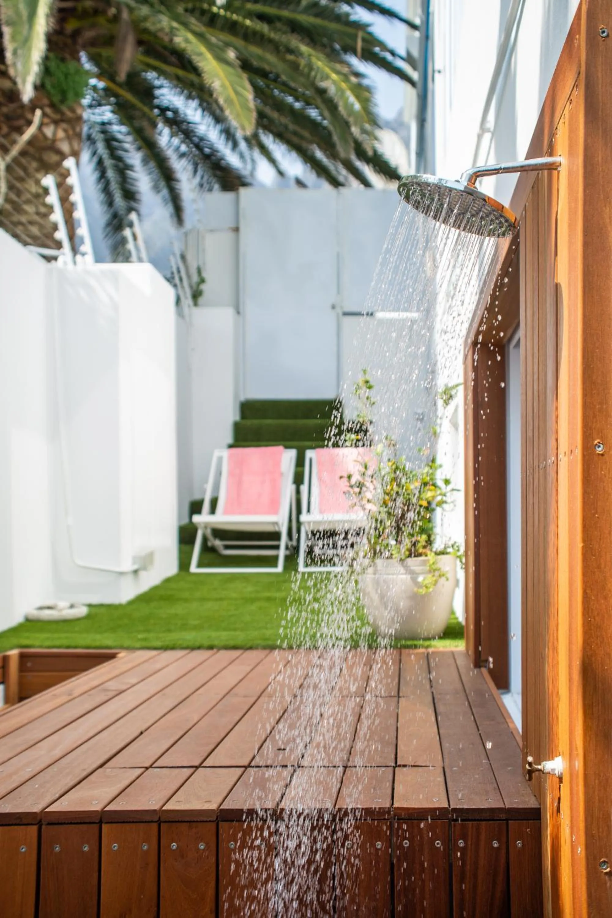 Shower in Funkey Villas Cape Town