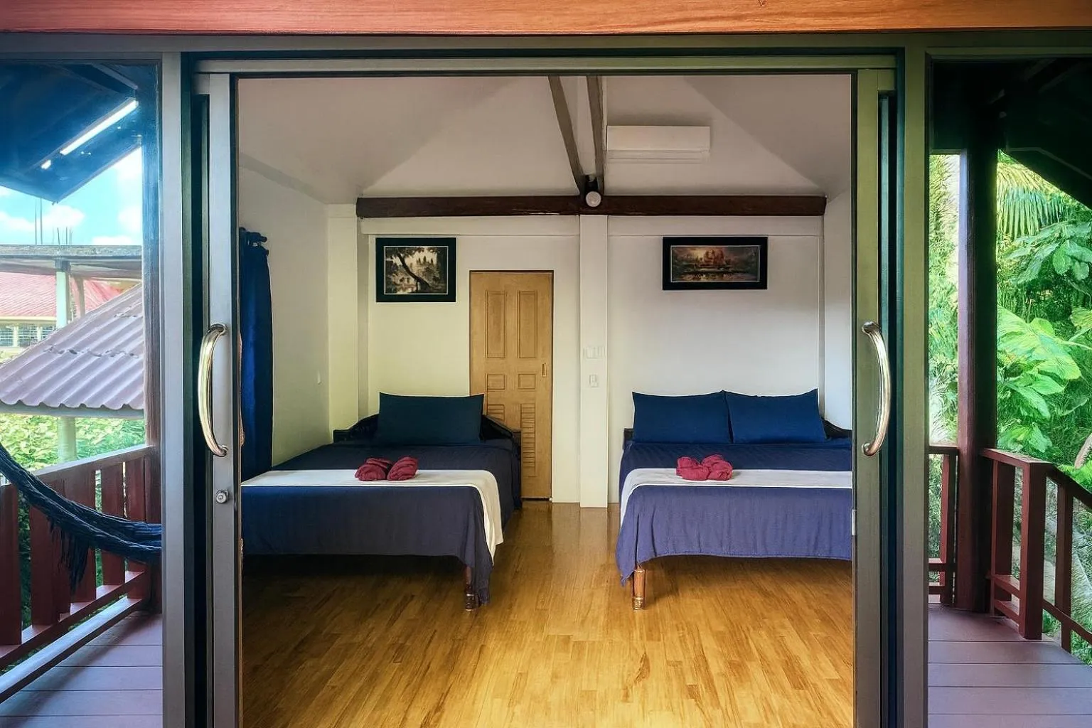 Bed in Happy Elephant Bungalows