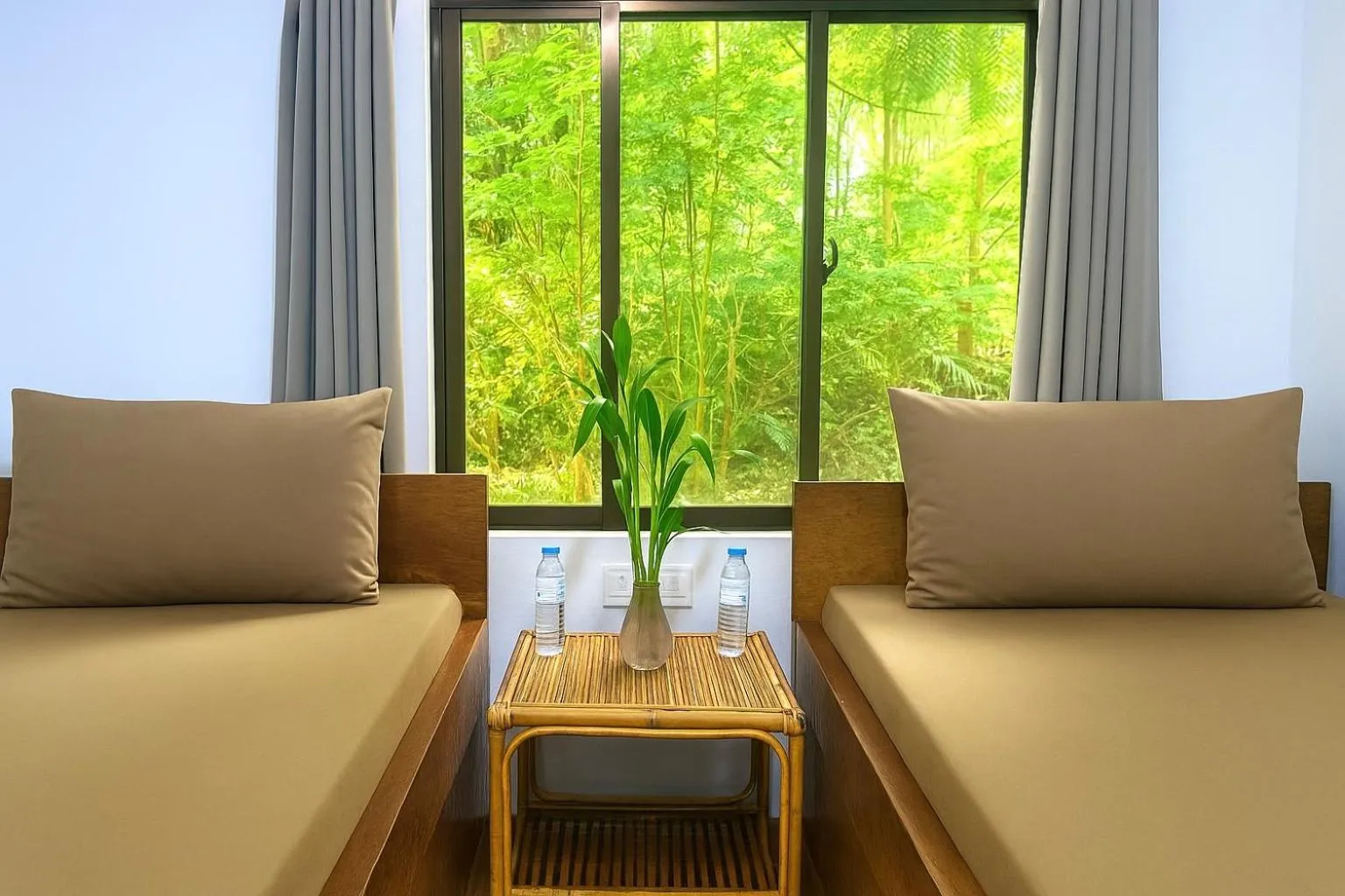 Happy Elephant Bungalows