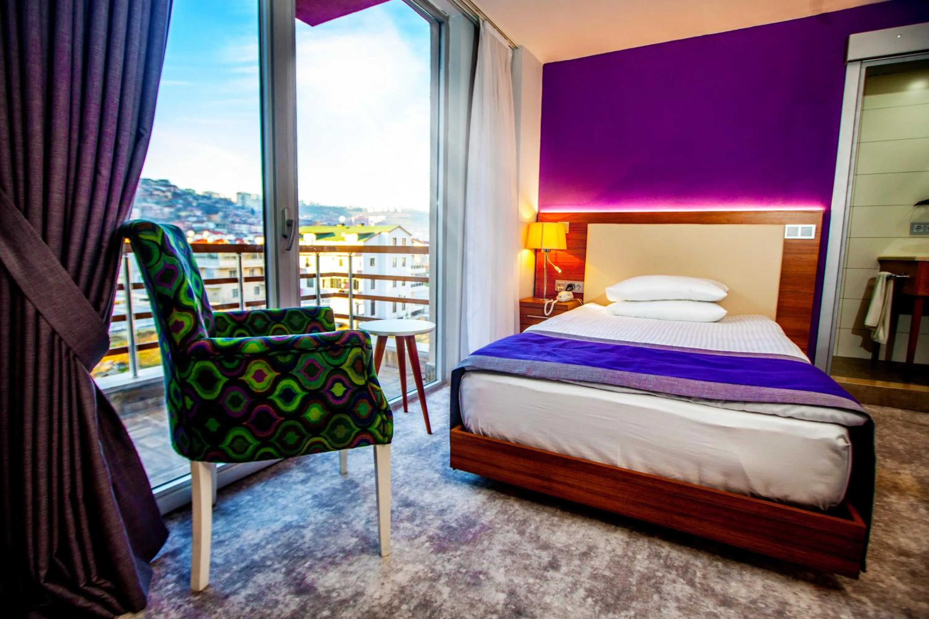 Photo of the whole room, Bed in Business Palas Otel